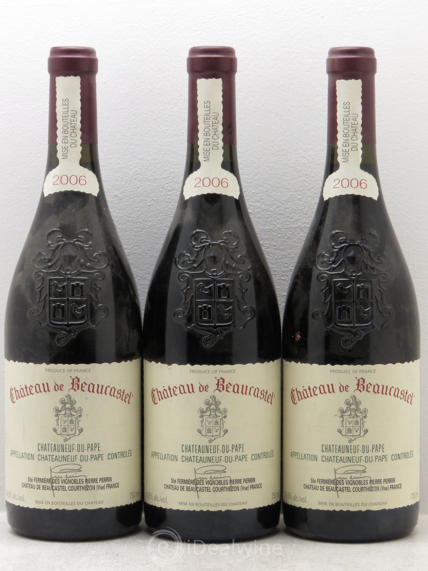 Châteauneuf-du-Pape Château de Beaucastel Famille Perrin 2006 - Lot de 3 bouteilles - 0