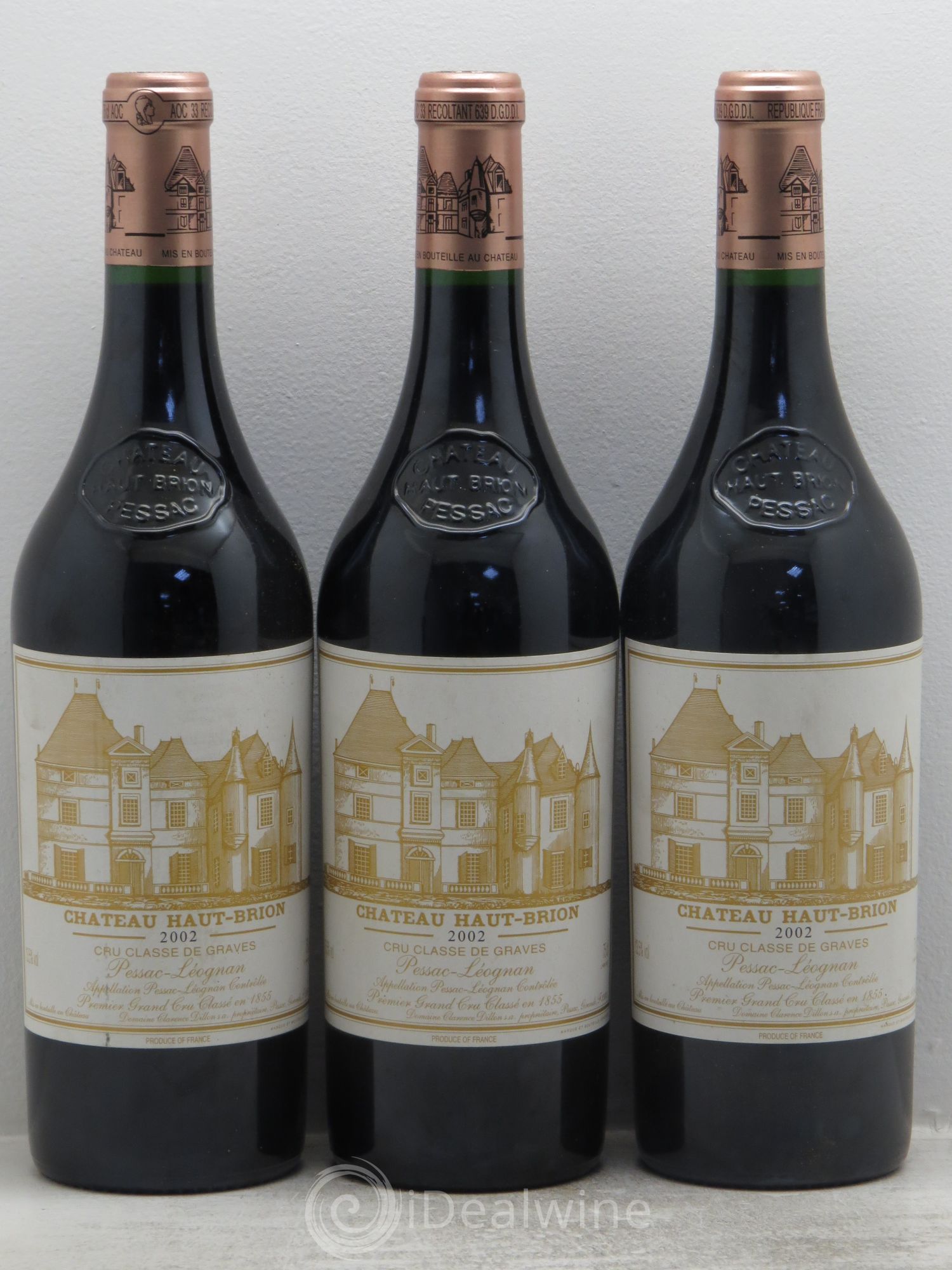 Château Haut Brion 1er Grand Cru Classé 2002 - Lot de 3 bouteilles - 0