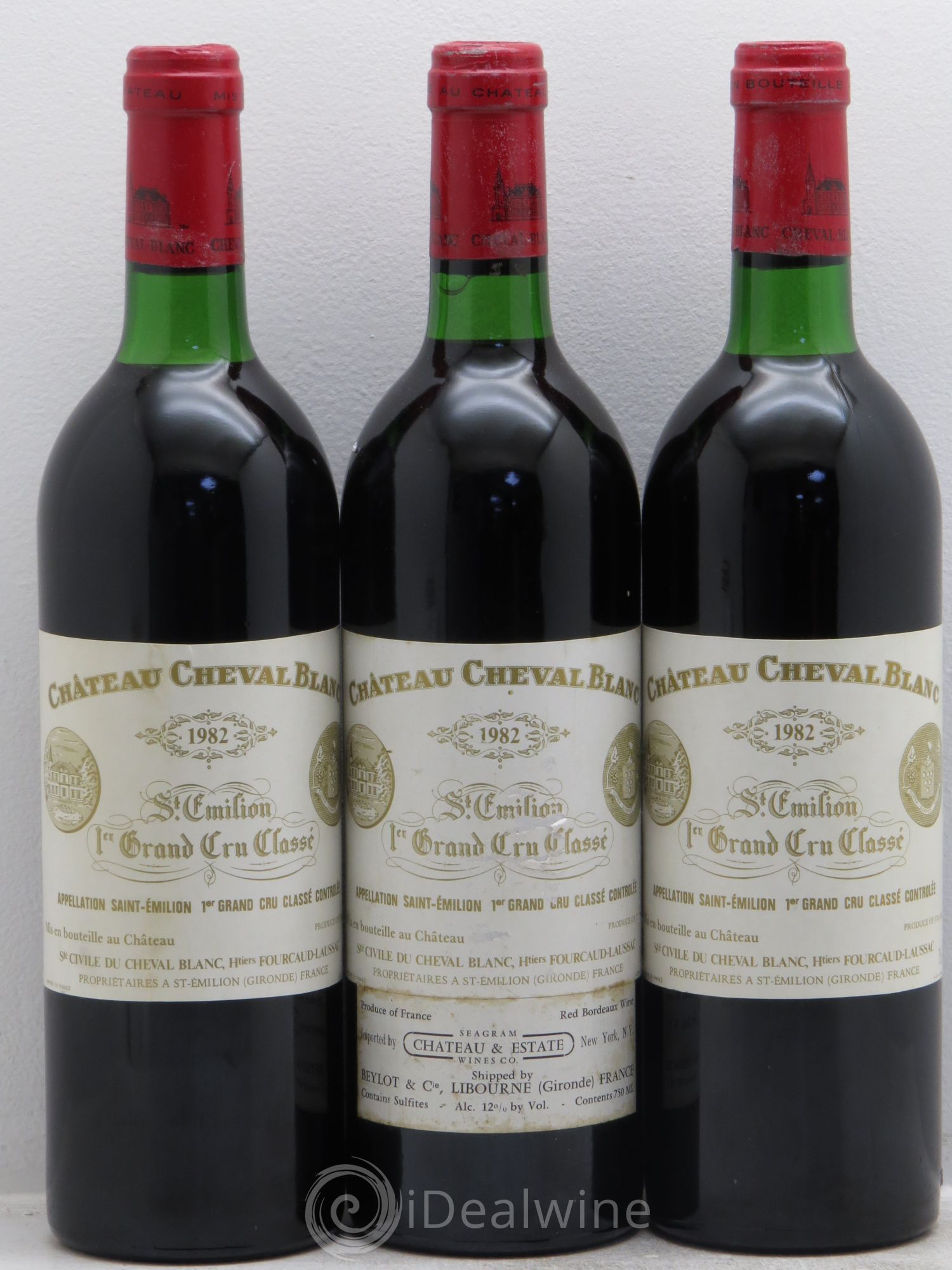 Château Cheval Blanc 1er Grand Cru Classé A 1982 - Lot de 3 bouteilles - 0