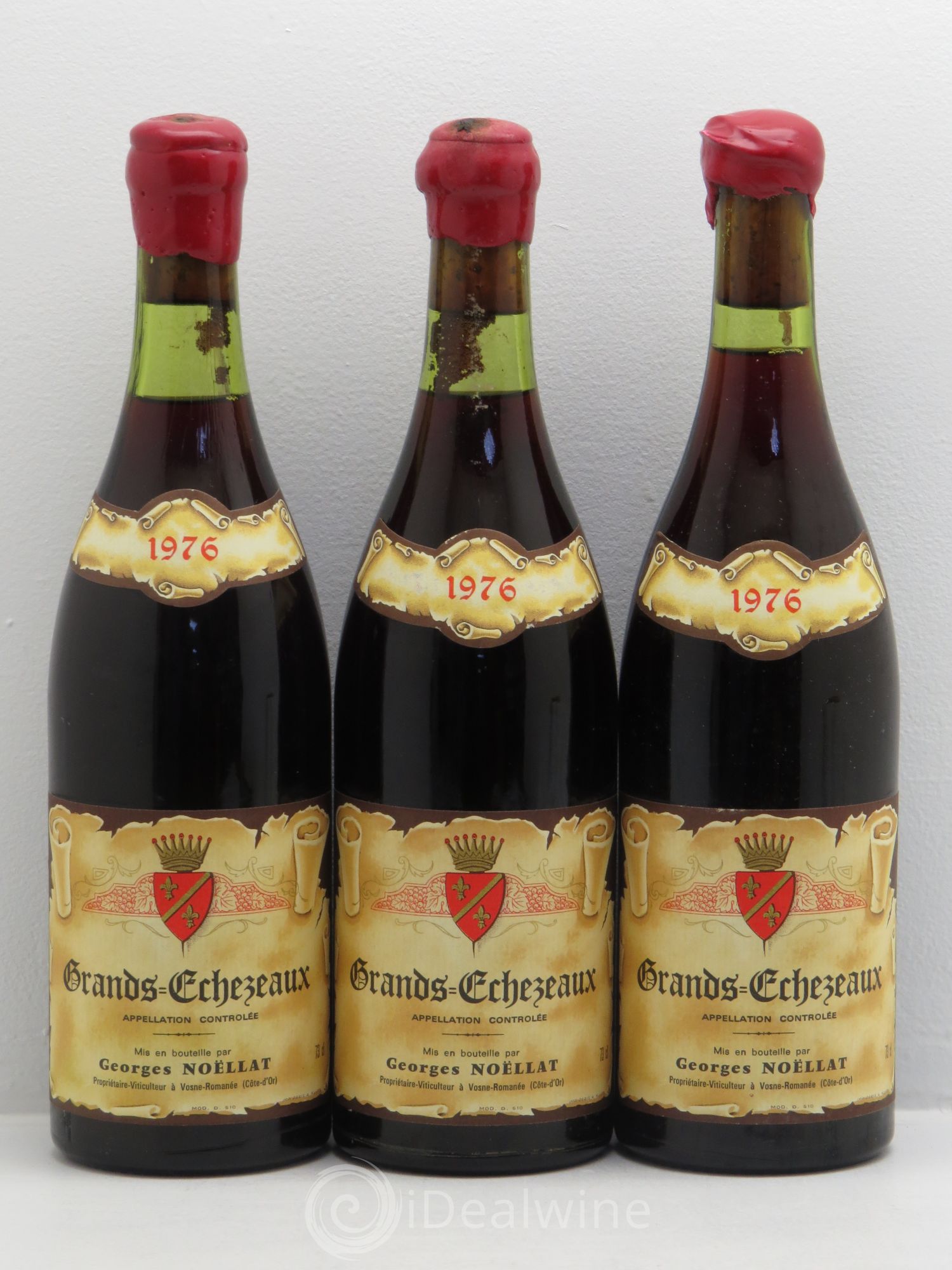 Grands-Echezeaux Grand Cru Domaine Georges Noellat 1976 - Lotto di 3 bottiglie - 0