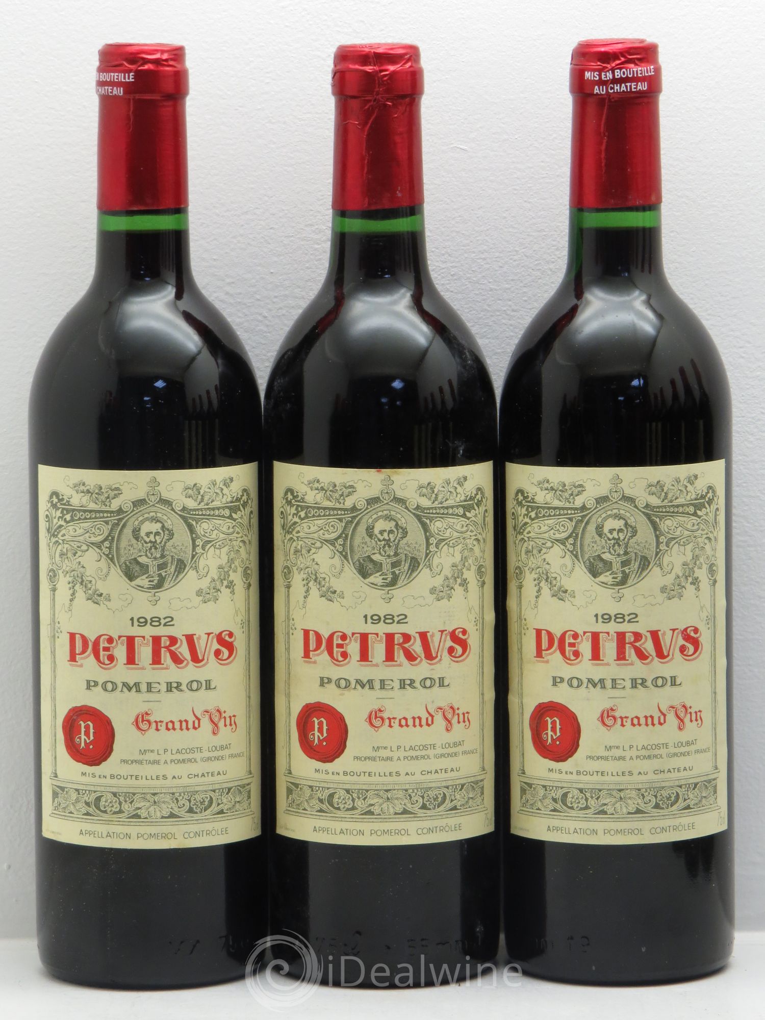 Petrus 1982 - Posten von 12 Flaschen - 1