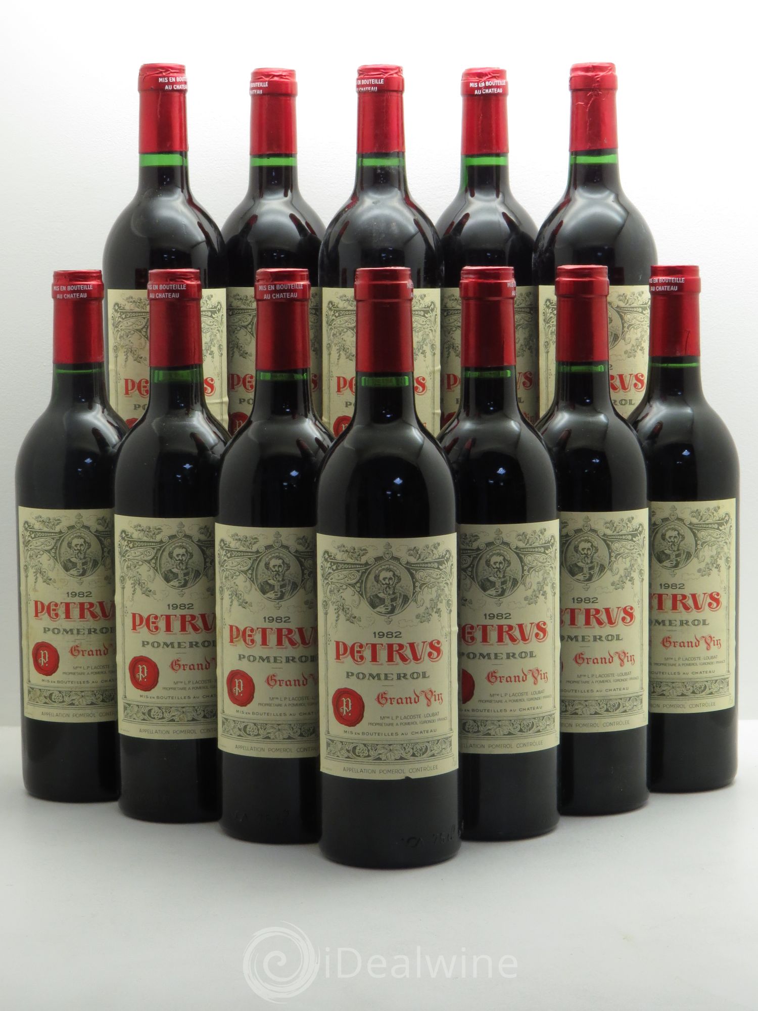 Petrus 1982 - Posten von 12 Flaschen - 0
