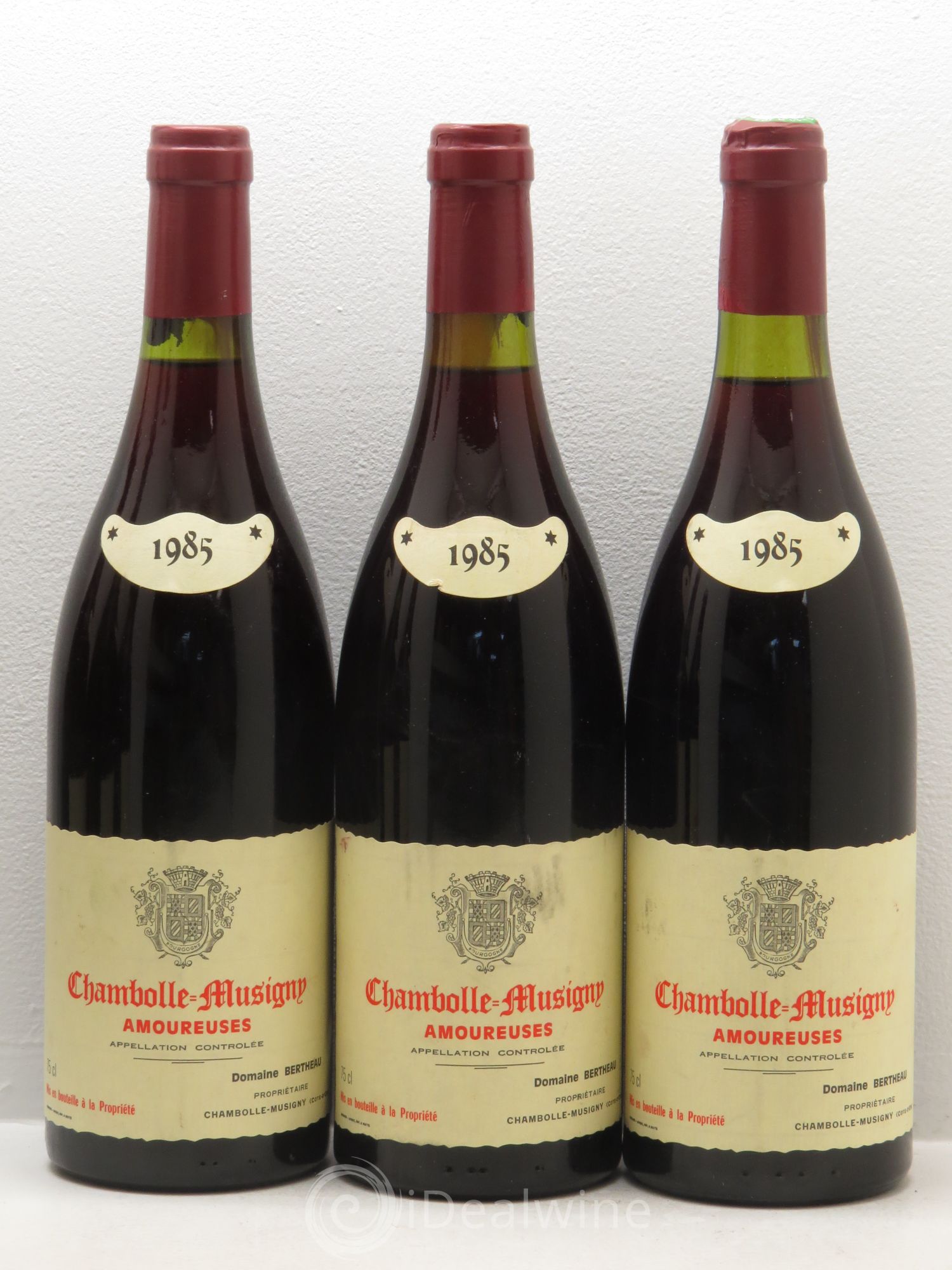 Chambolle-Musigny 1er Cru Domaine Bertheau 1985 - Posten von 12 Flaschen - 3