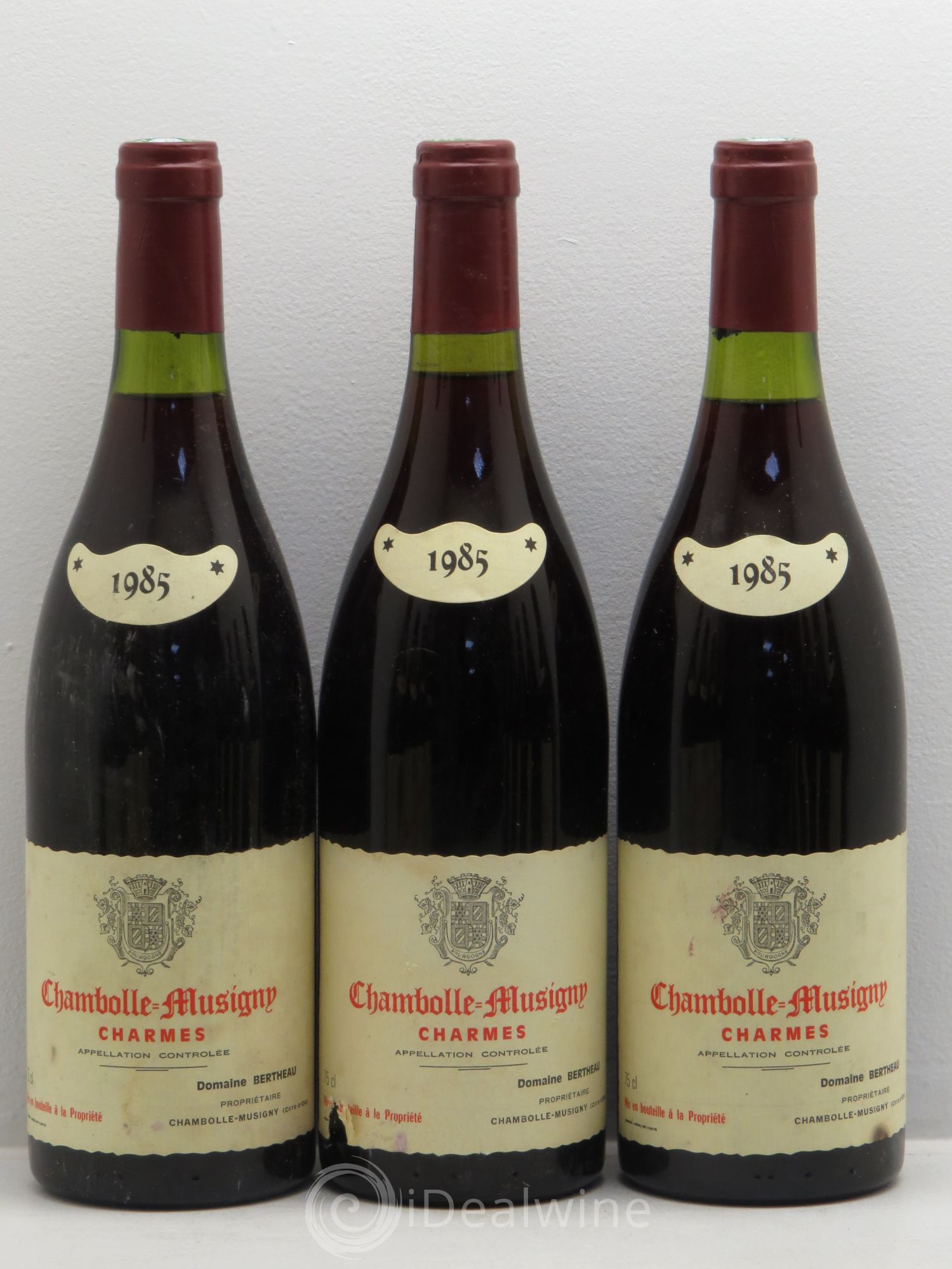 Chambolle-Musigny 1er Cru Domaine Bertheau 1985 - Posten von 12 Flaschen - 1