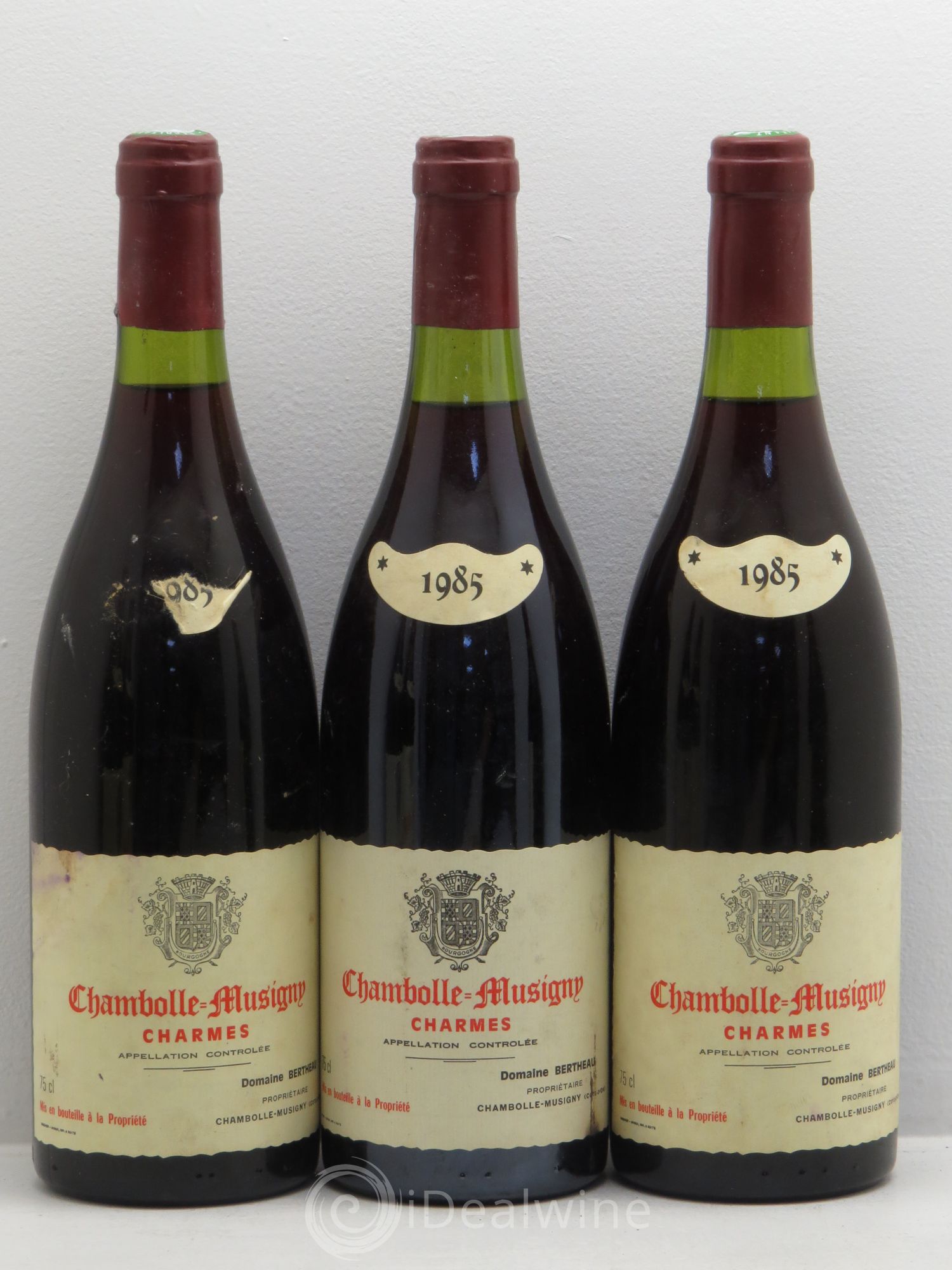 Chambolle-Musigny 1er Cru Domaine Bertheau 1985 - Posten von 12 Flaschen - 3