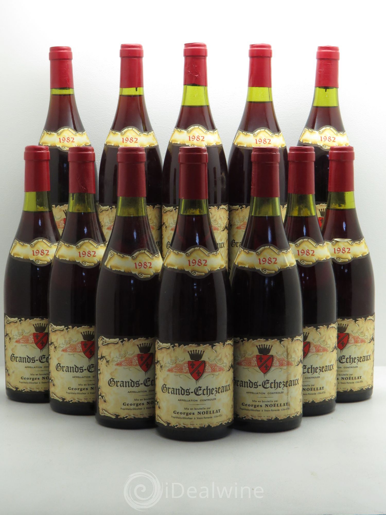 Echezeaux Grand Cru Domaine Georges Noellat 1982 - Posten von 12 Flaschen - 0