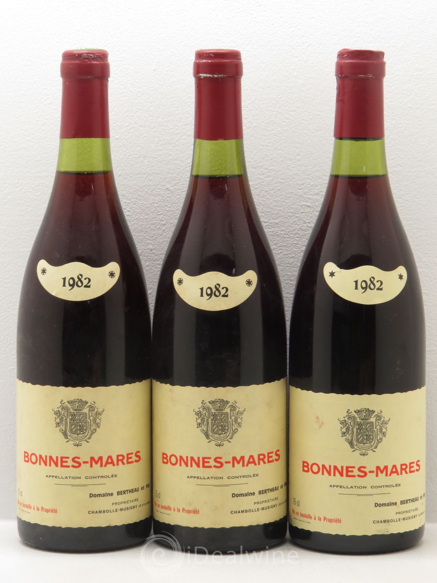Bonnes-Mares Grand Cru Domaine Bertheau 1982 - Lot de 3 bouteilles - 0