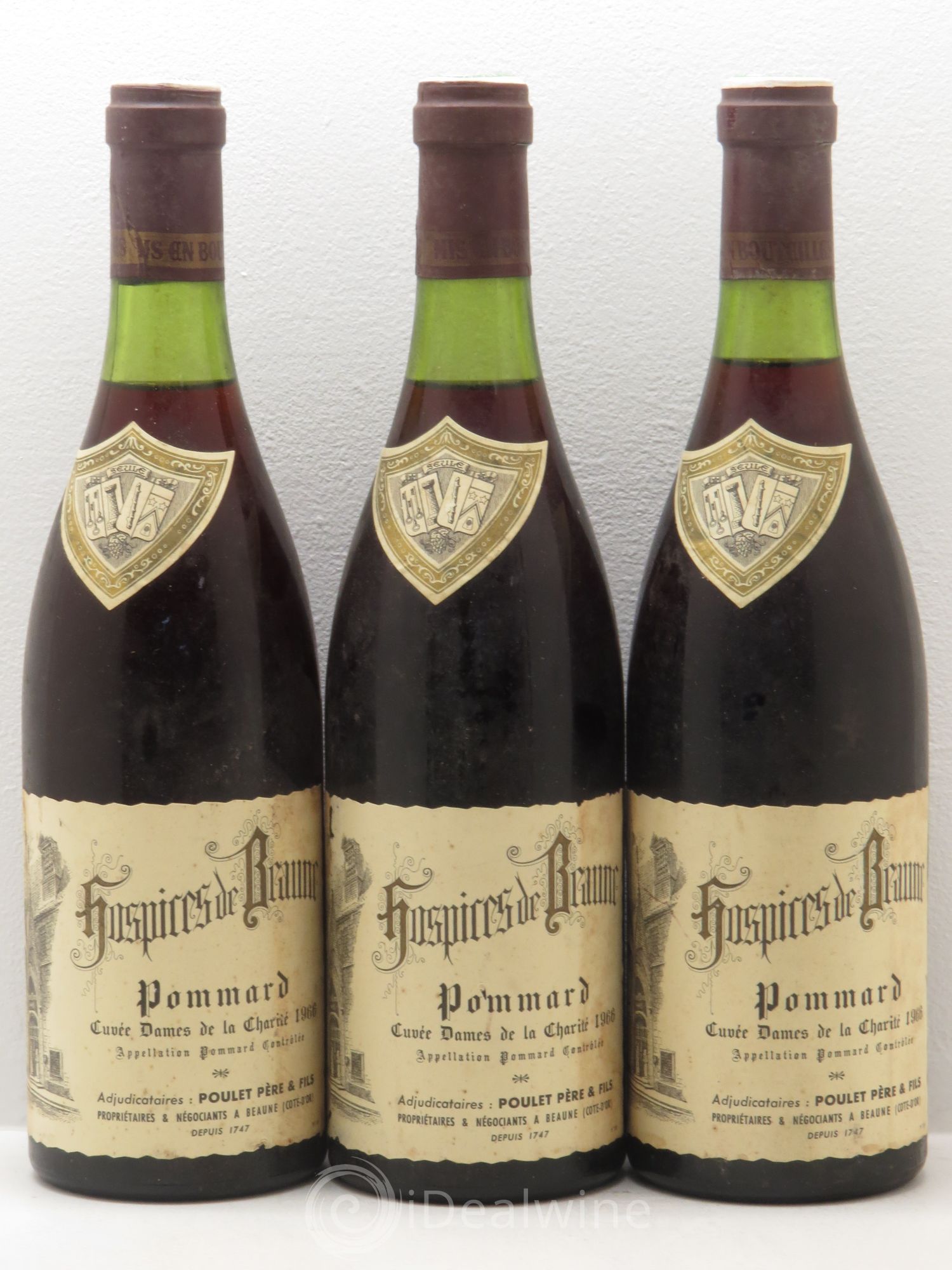 Pommard Cuvée des Dames de La Charité - Domaine Poulet P&F 1966 - Posten von 3 Flaschen - 0