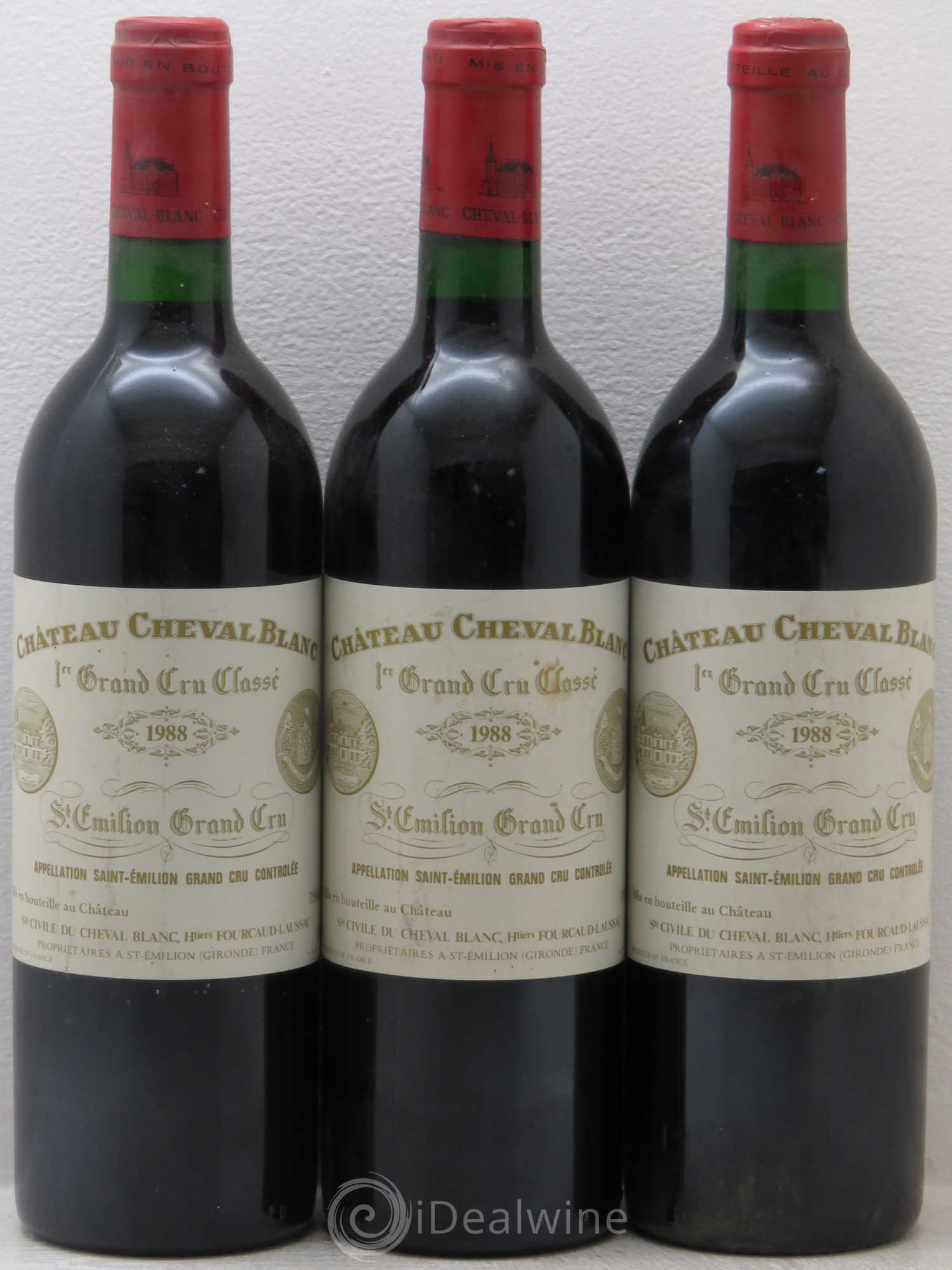 Château Cheval Blanc 1er Grand Cru Classé A 1988 - Lot de 3 bouteilles - 0
