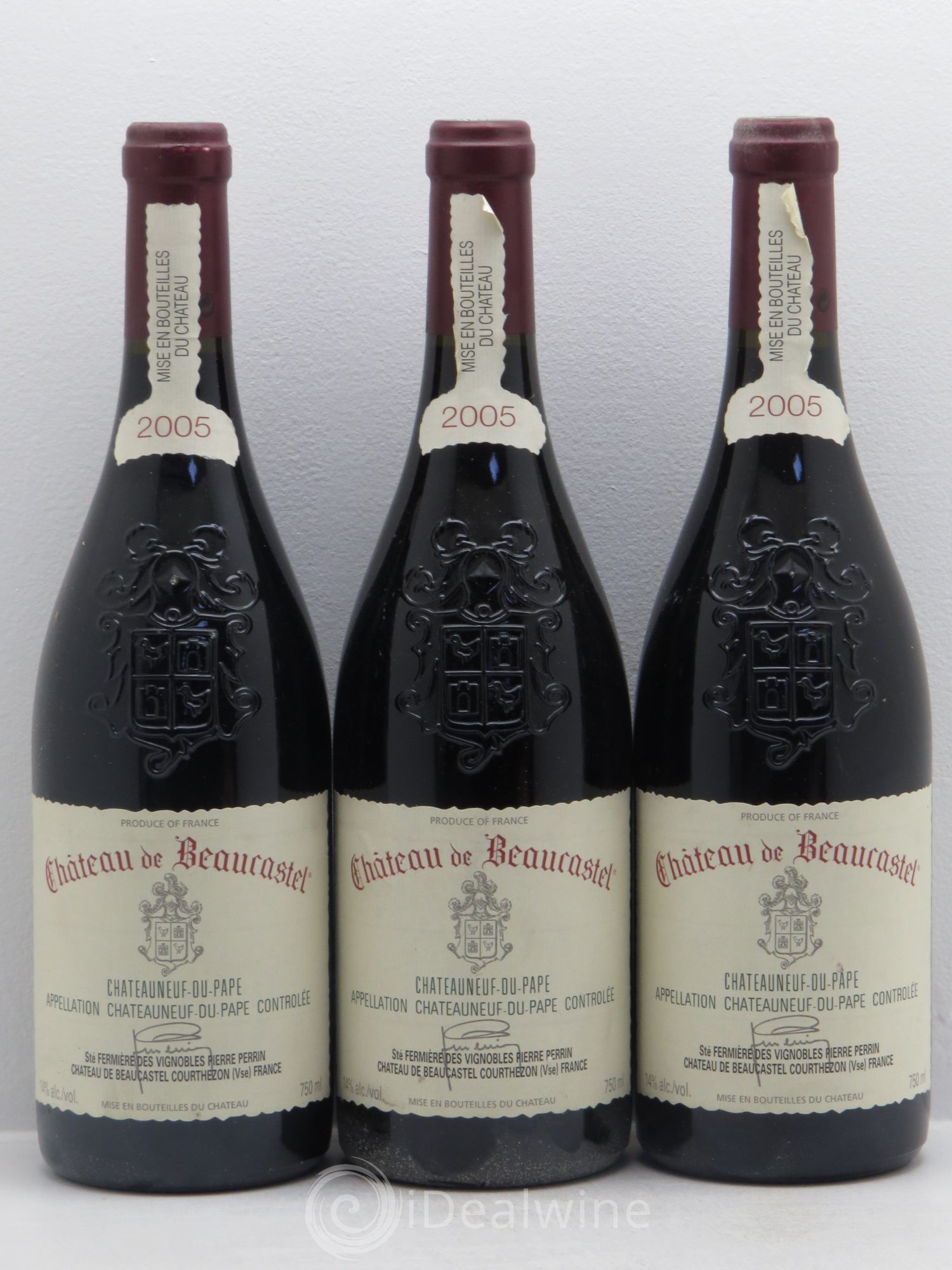 Châteauneuf-du-Pape Château de Beaucastel Famille Perrin 2005 - Lot de 3 bouteilles - 0