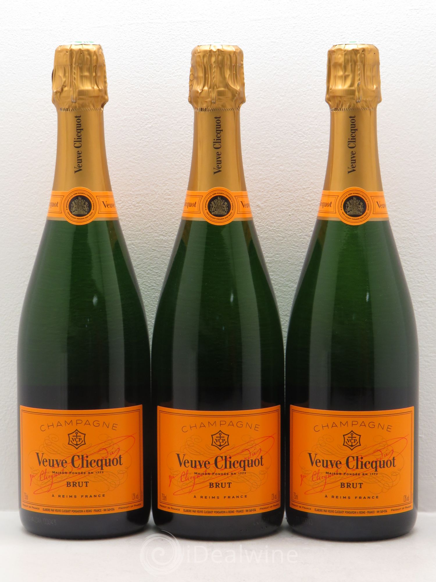 Champagne Veuve Clicquot (sans prix de réserve) - Posten von 3 Flaschen - 0