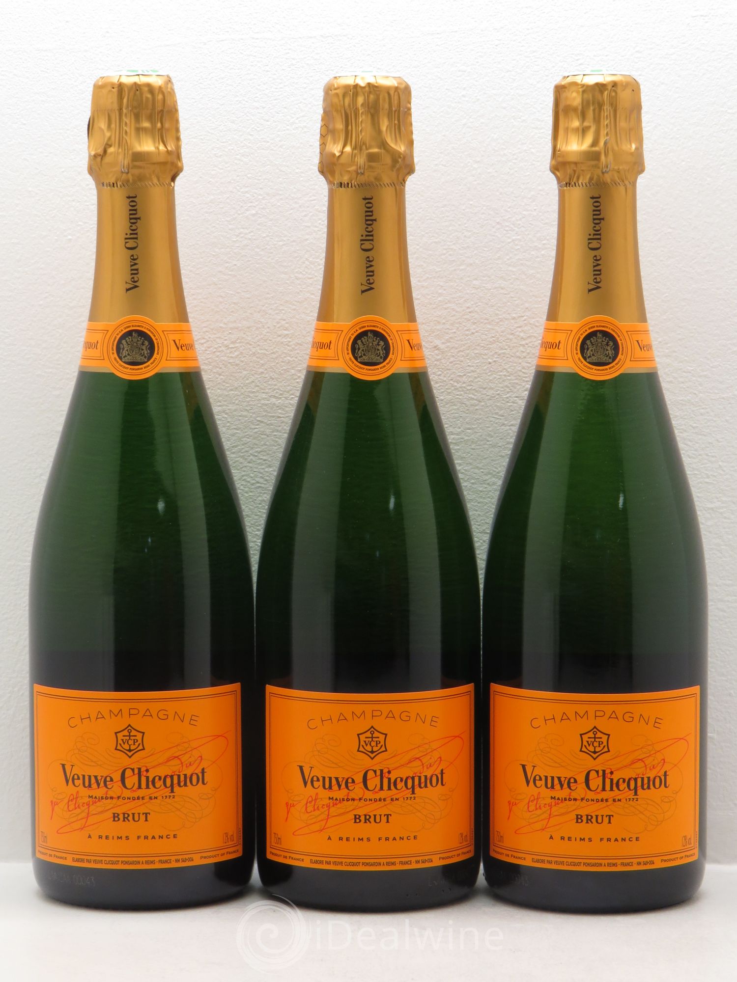 Champagne Veuve Clicquot (sans prix de réserve) - Posten von 3 Flaschen - 0