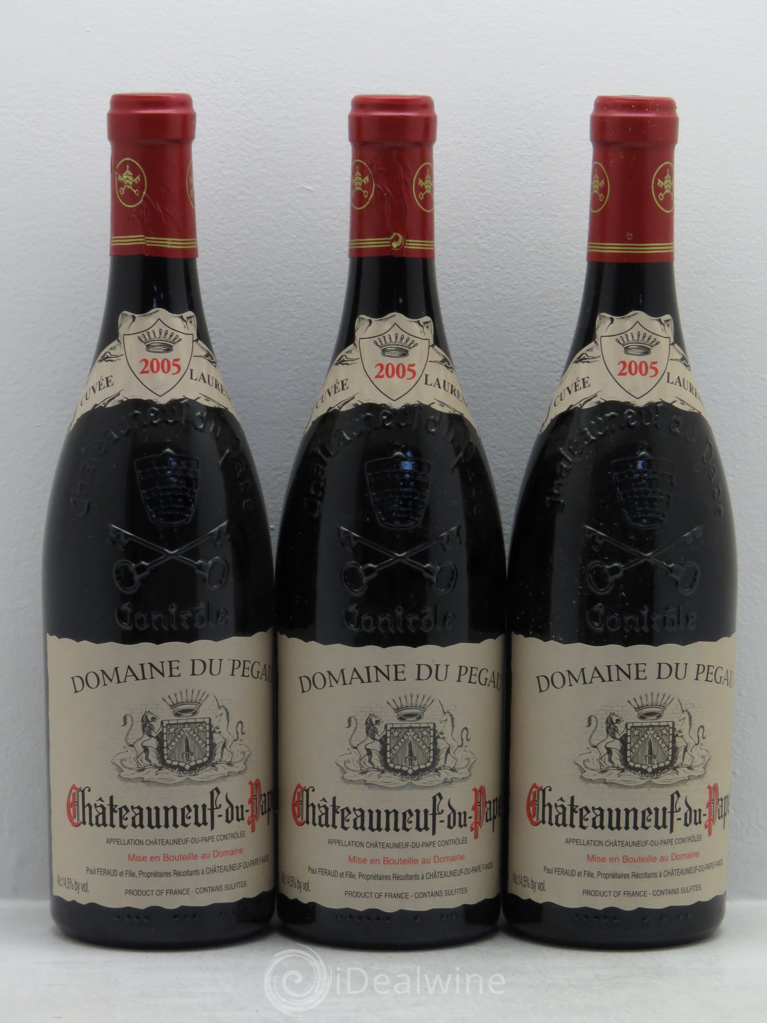 Châteauneuf-du-Pape Domaine du Pégau Cuvée Laurence Paul et Laurence Féraud 2005 - Lot de 3 bouteilles - 0