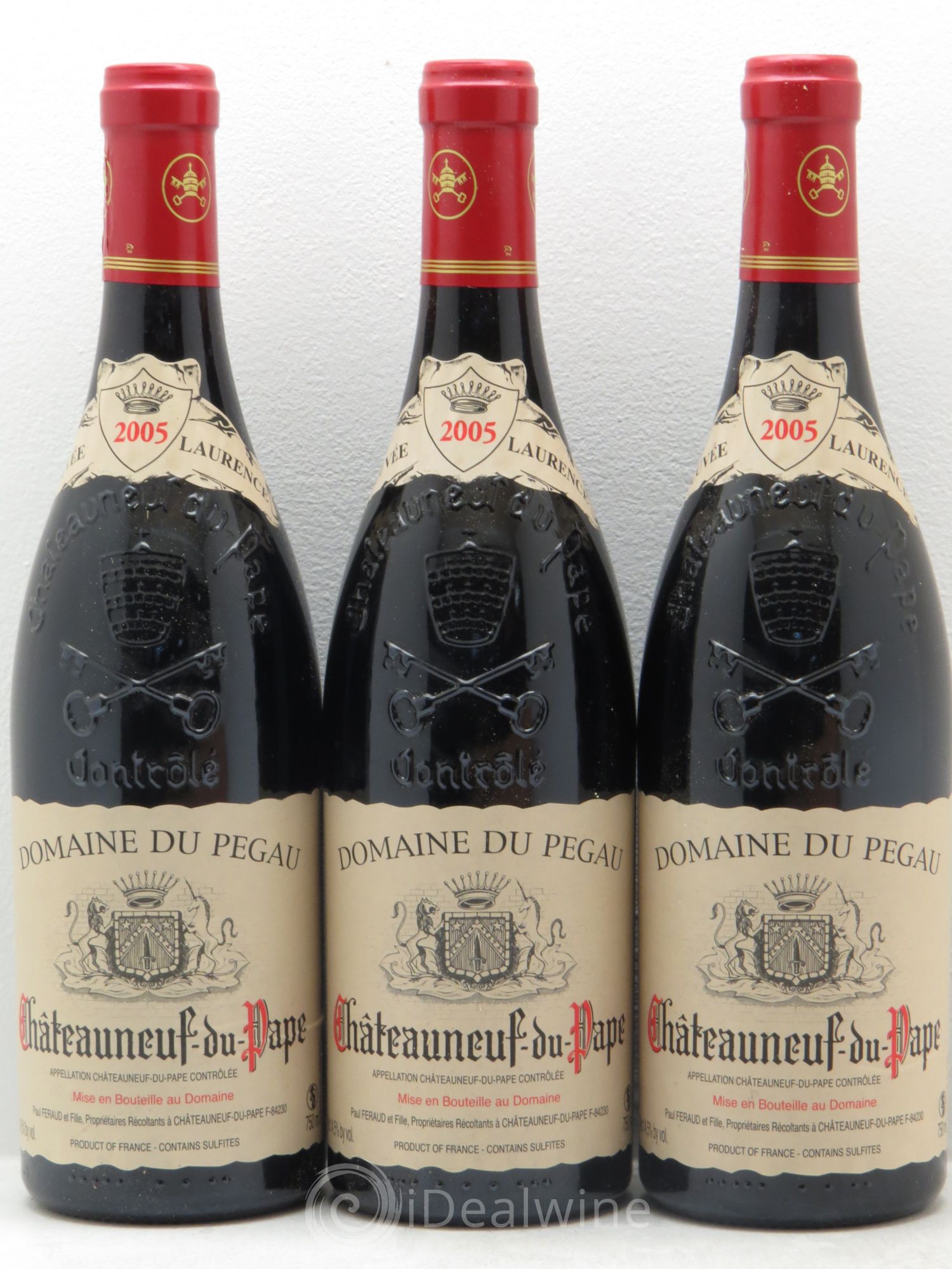 Châteauneuf-du-Pape Domaine du Pégau Cuvée Laurence Paul et Laurence Féraud 2005 - Lot de 3 bouteilles - 0