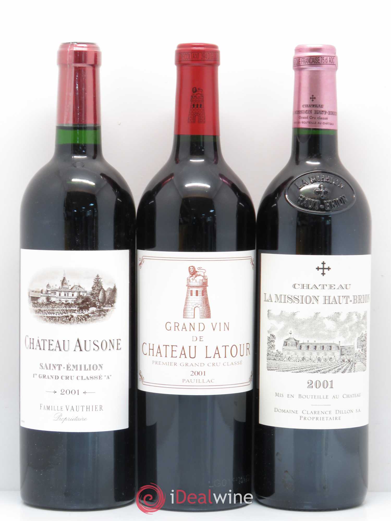Caisse Duclot 1 Petrus, 1 Latour, 1 Haut Brion, 1 La Mission Haut Brion, 1 Ausone, 1 Cheval blanc, 1 Mouton Rothschild, 1 Margaux, 1 Lafite Rothschild 2001 - Posten von 9 Flaschen - 1