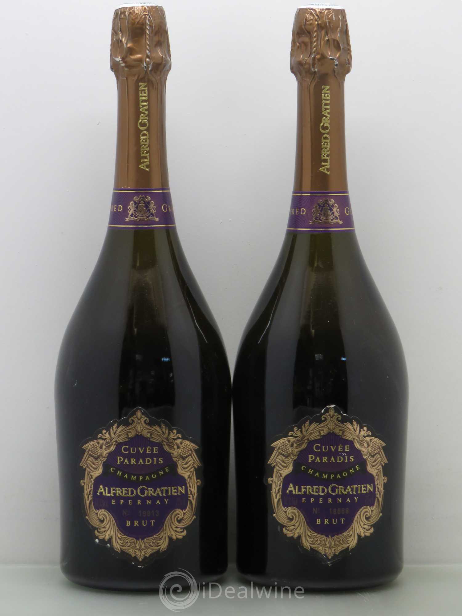 Champagne Cuvée Paradis Alfred Gratien - Posten von 2 Flaschen - 0