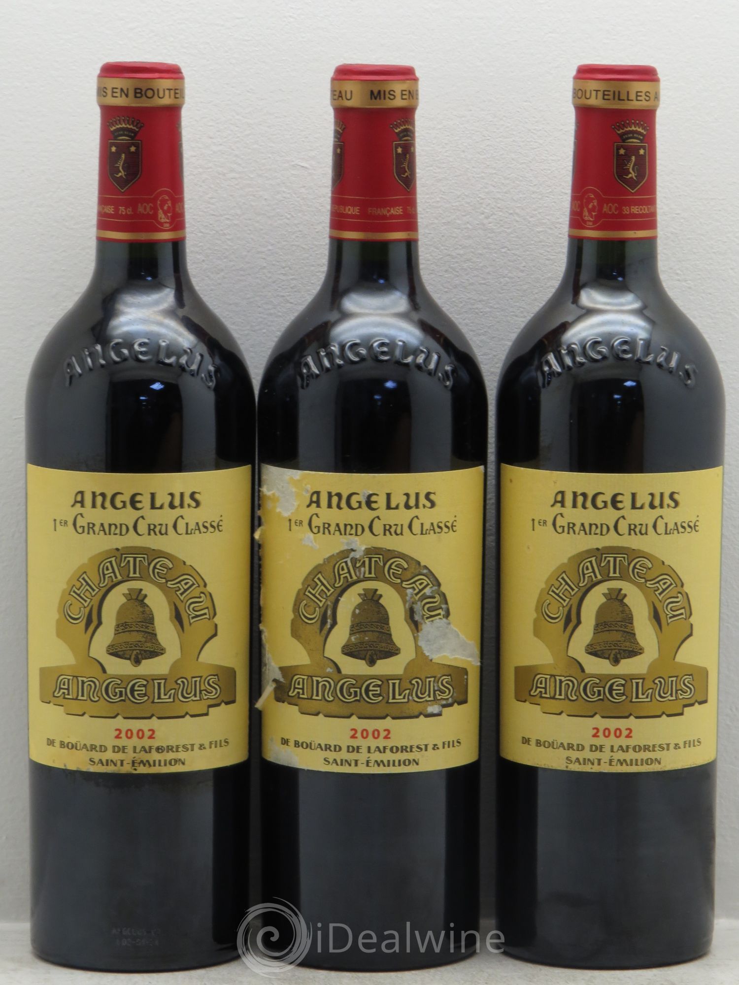 Château Angélus 1er Grand Cru Classé A 2002 - Lot de 3 bouteilles - 0