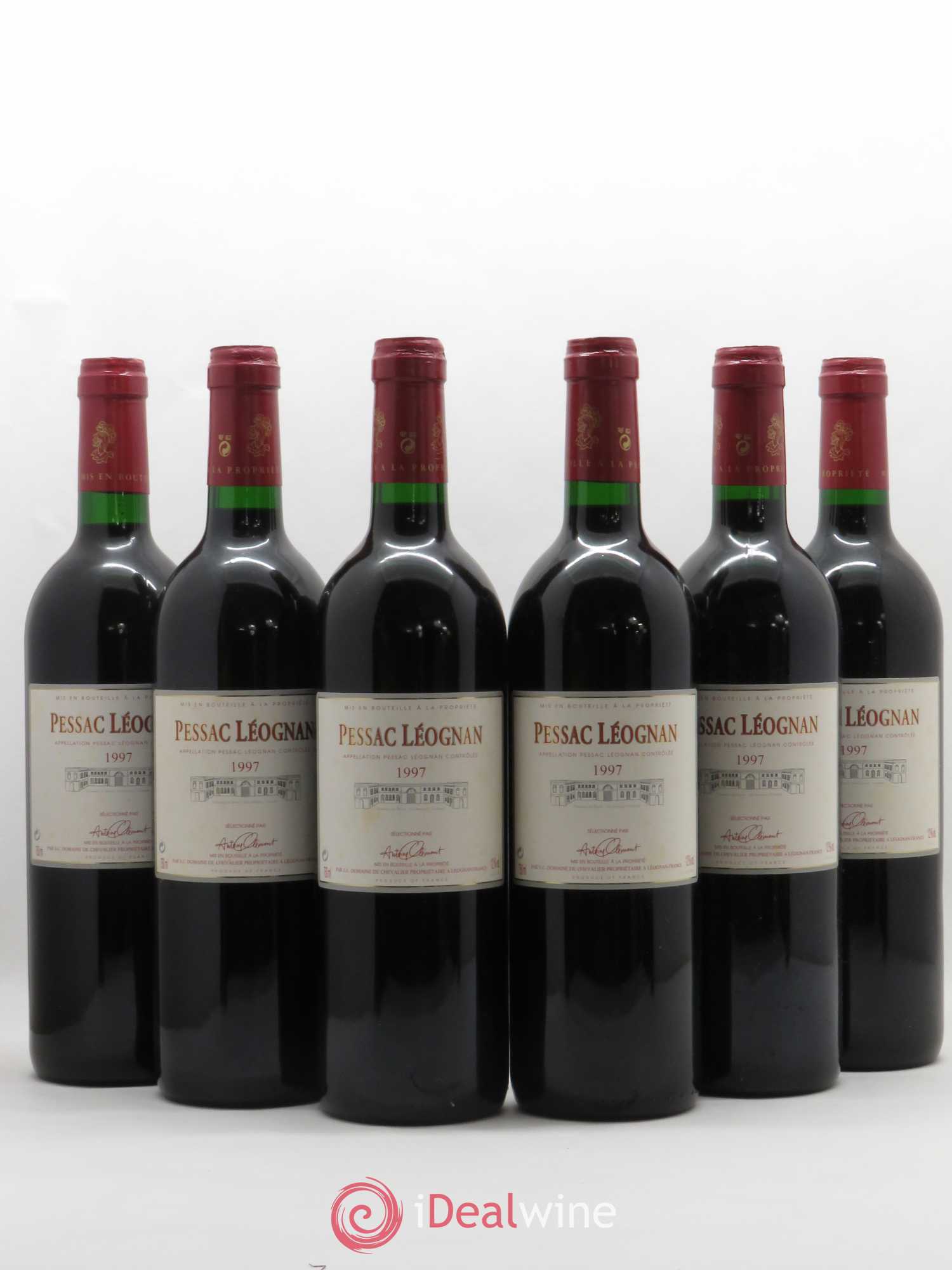 Pessac-Léognan Sélectionné par Antoine Clément mis en bouteille par Domaine de Chevalier 1997 - Posten von 6 Flaschen - 0