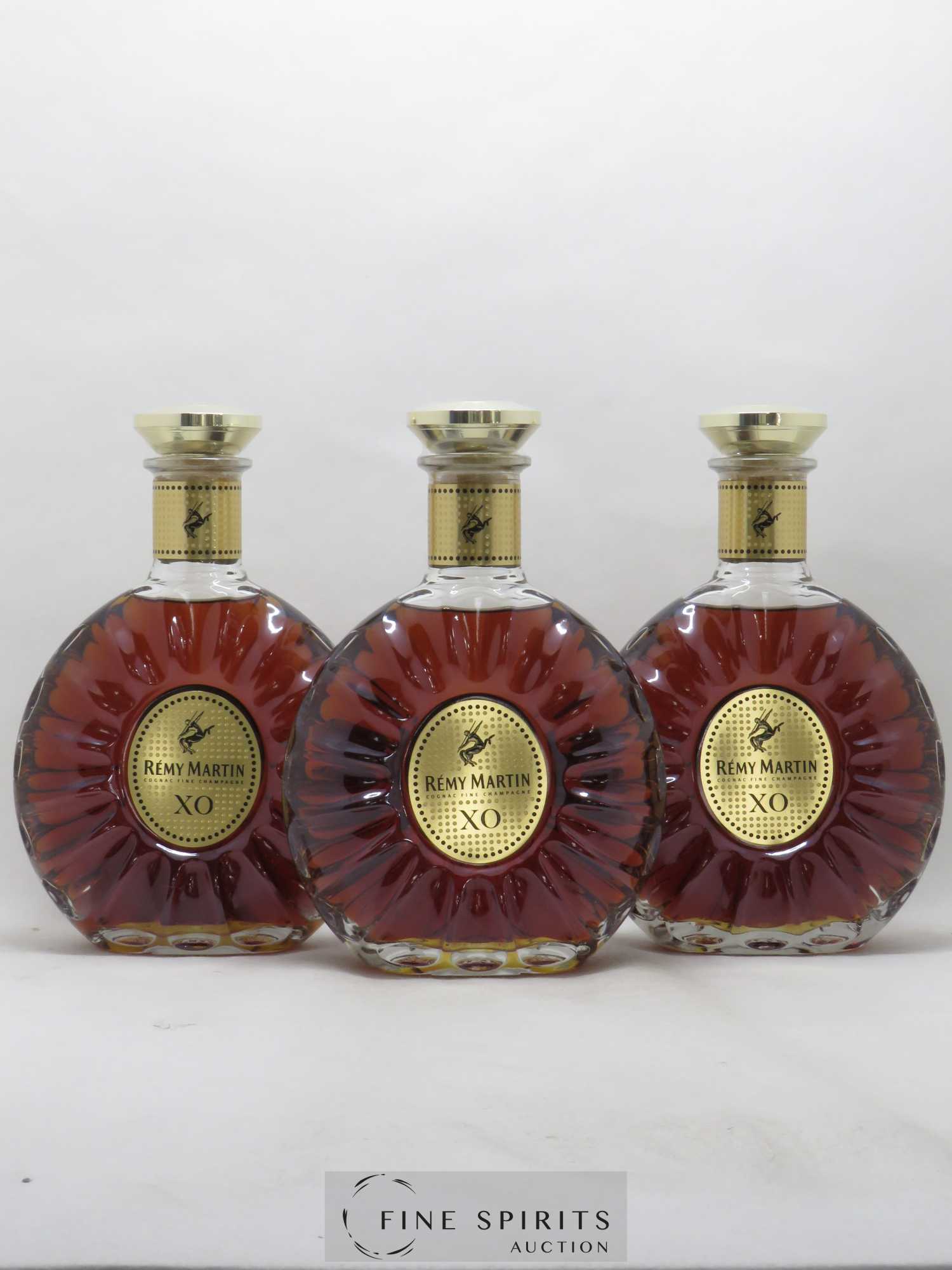 Cognac Rémy Martin Of. XO (70cl.) - Posten von 3 Flaschen - 0