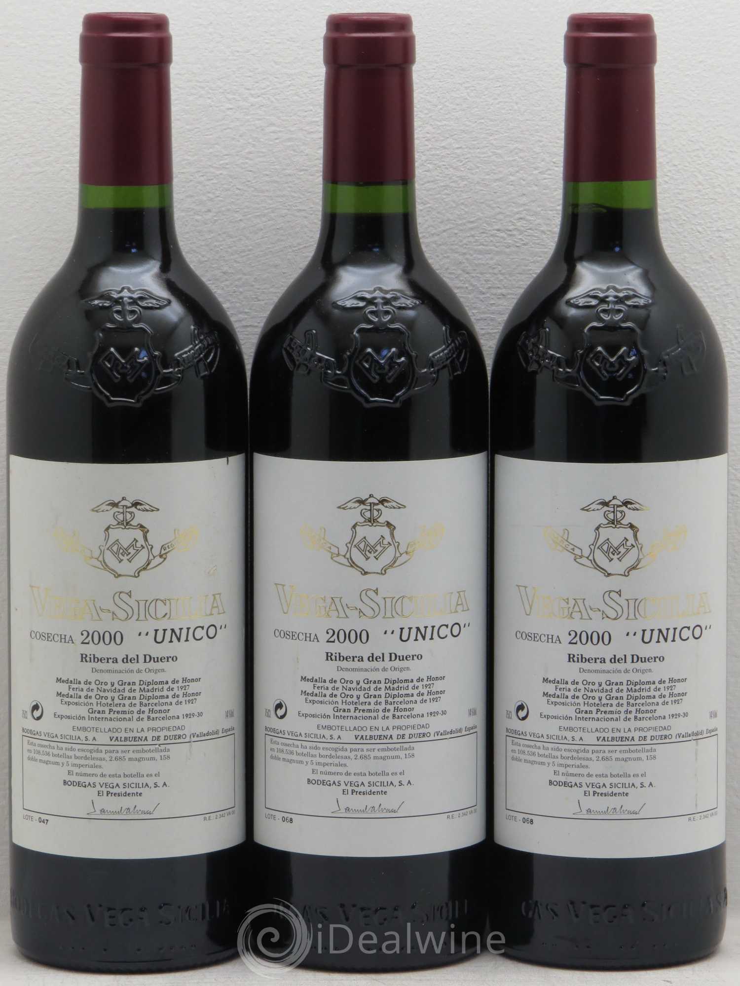 Ribera Del Duero DO Vega Sicilia Unico Famille Alvarez 2000 - Lot de 3 bouteilles - 0