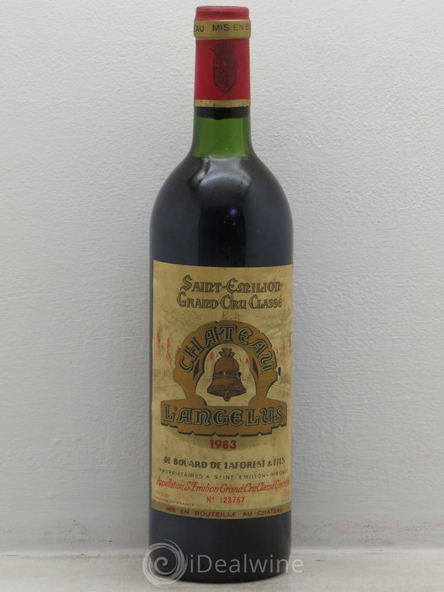 Château Angélus 1er Grand Cru Classé A 1983 - Lot de 1 bouteille - 0