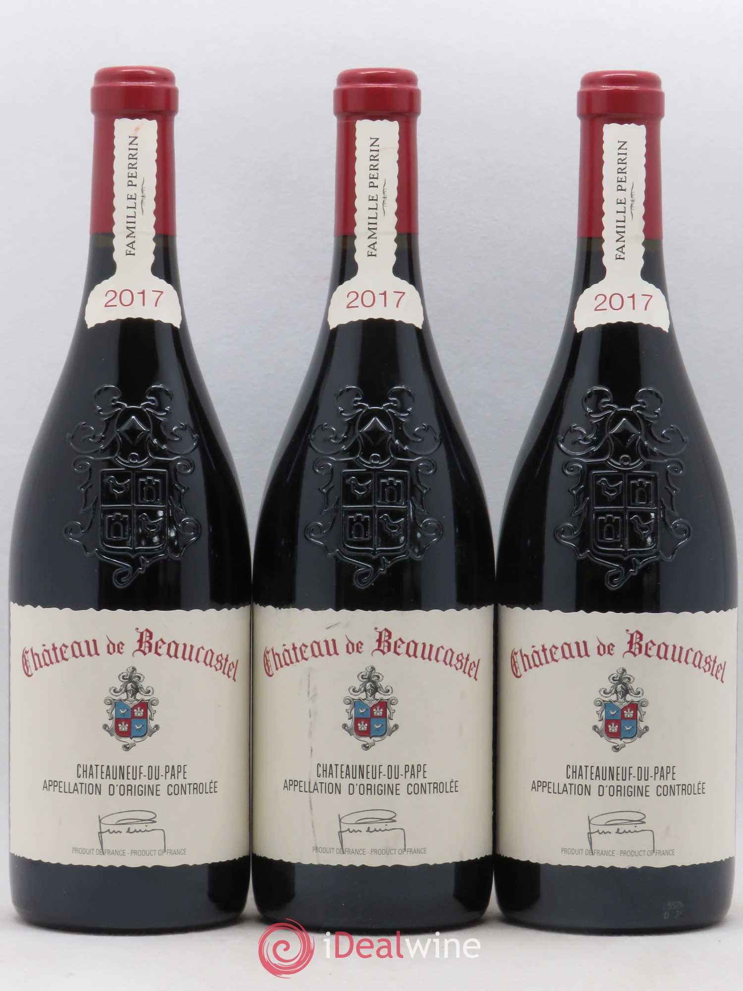 Châteauneuf-du-Pape Château de Beaucastel Famille Perrin 2017 - Lot de 3 bouteilles - 0