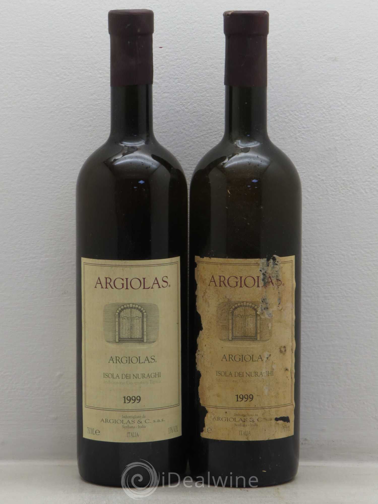 Italie Isola dei Nuraghi Argiolas 1999 - Posten von 2 Flaschen - 0