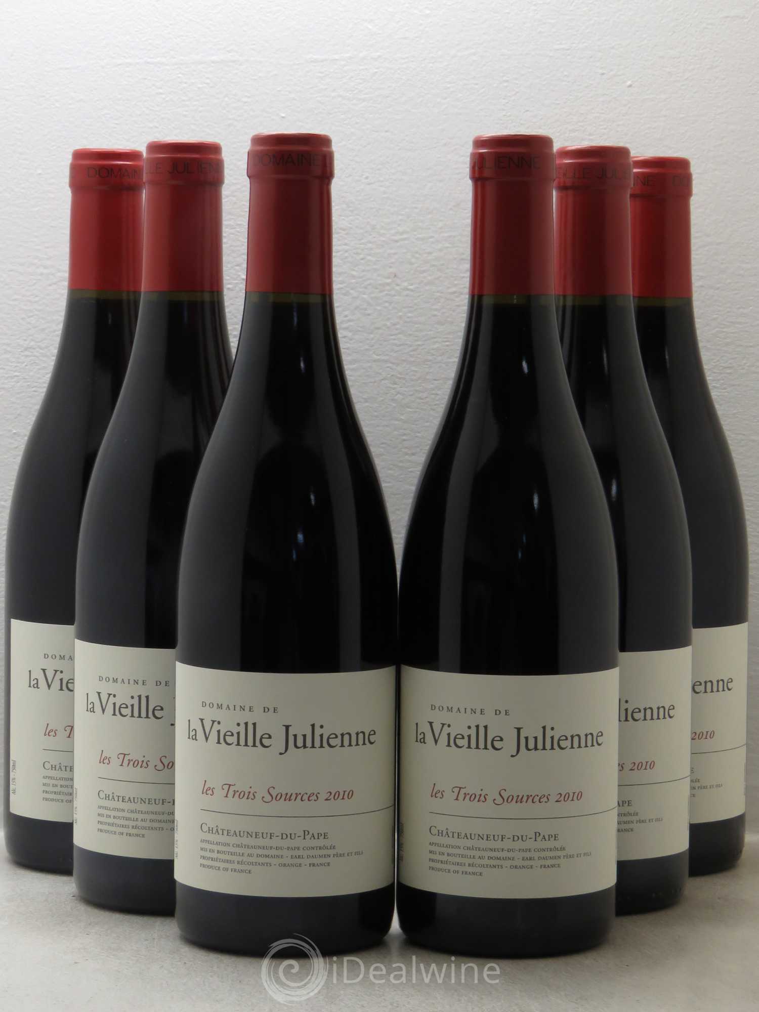 Châteauneuf-du-Pape Vieille Julienne (Domaine de la) Les Trois Sources Jean-Paul Daumen 2010 - Lot de 6 bouteilles - 0