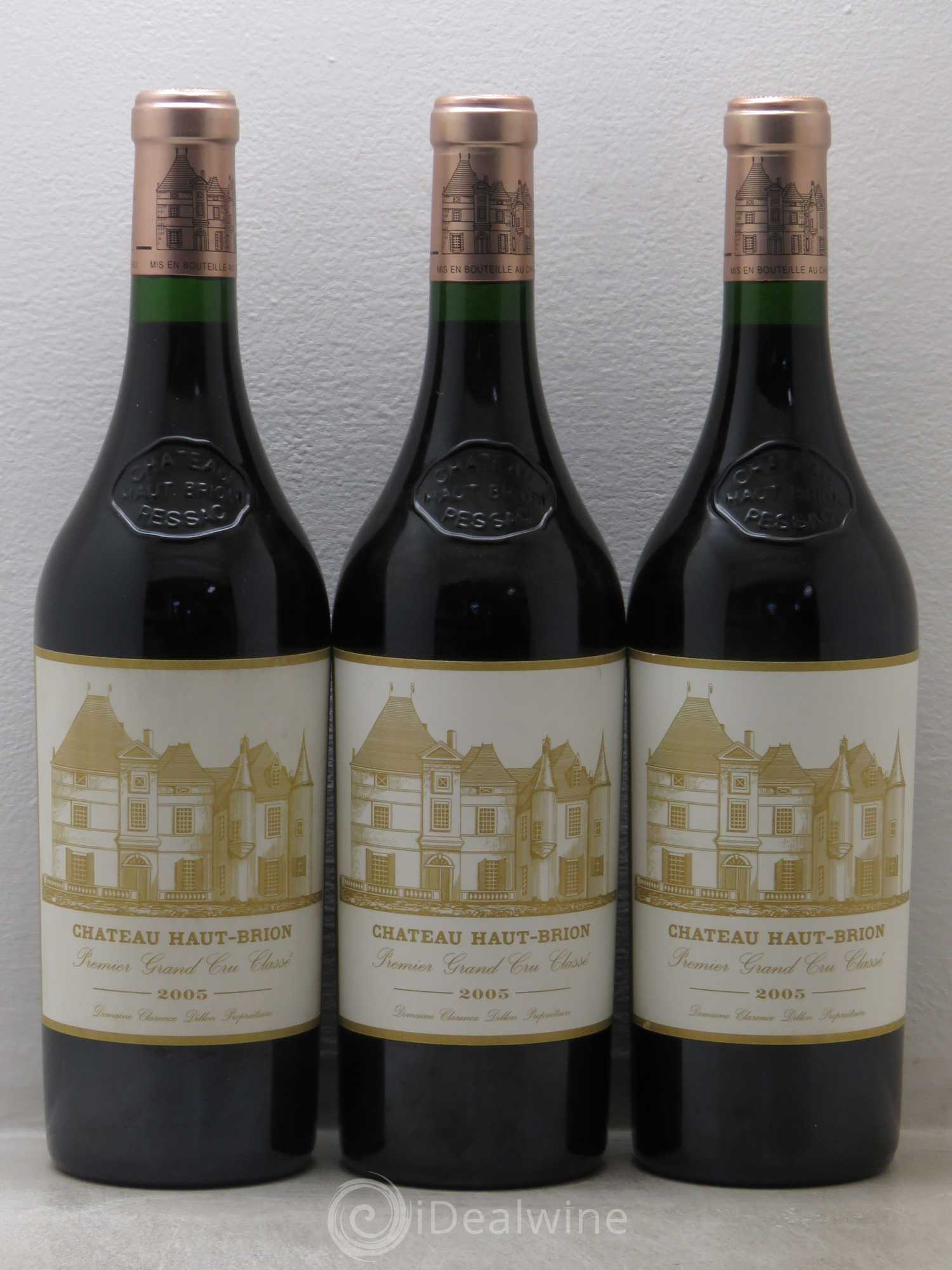 Château Haut Brion 1er Grand Cru Classé 2005 - Lot de 3 bouteilles - 0
