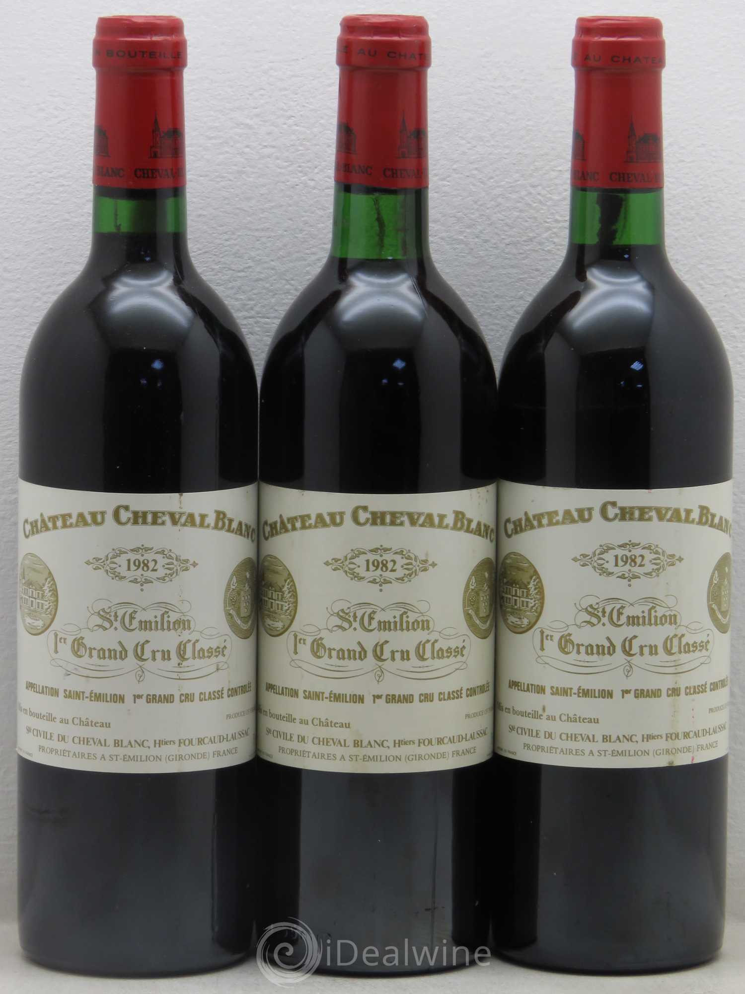 Château Cheval Blanc 1er Grand Cru Classé A 1982 - Lot de 3 bouteilles - 0