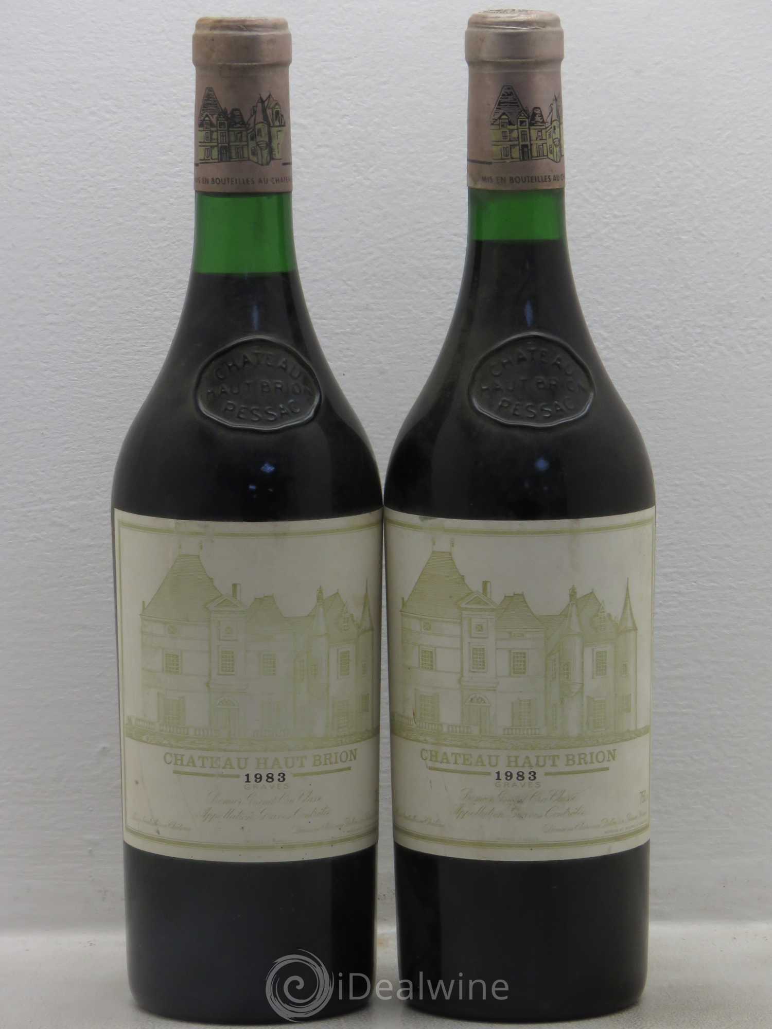 Château Haut Brion 1er Grand Cru Classé 1983 - Lot de 2 bouteilles - 0