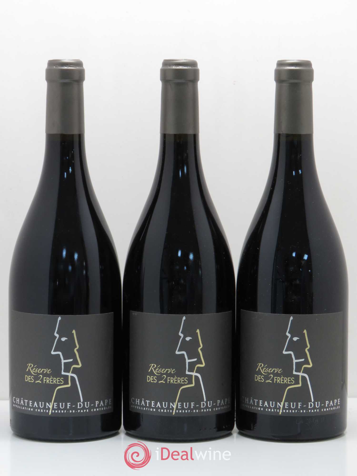 Châteauneuf-du-Pape Réserve des 2 frères Pierre Usseglio & Fils 2015 - Lot de 3 bouteilles - 0