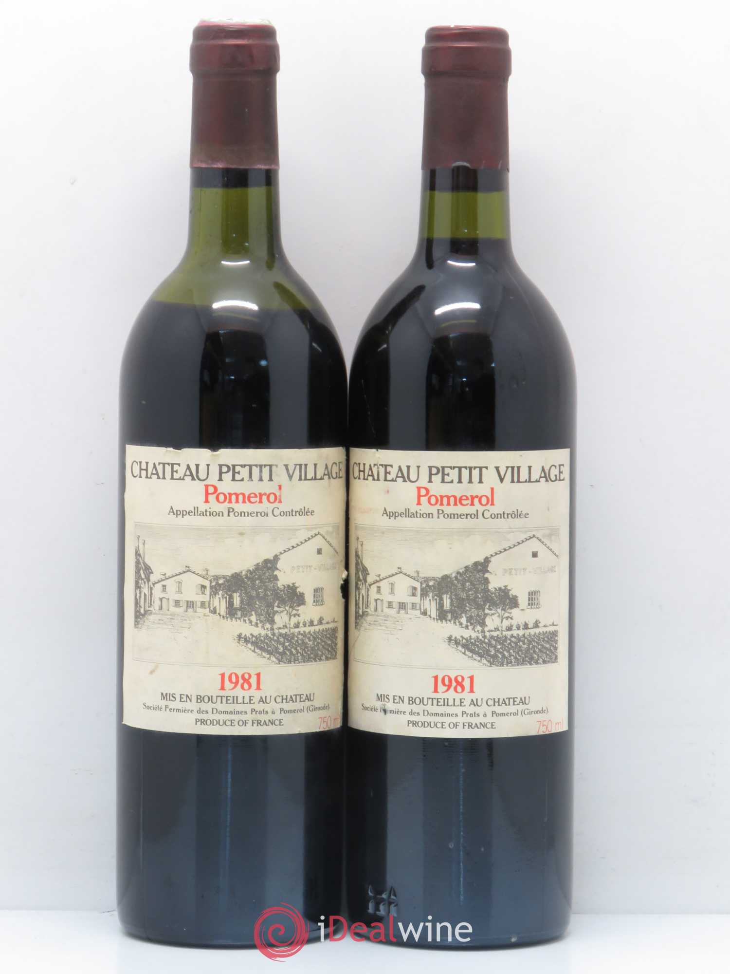 Château Petit Village 1981 - Lot de 2 bouteilles - 0