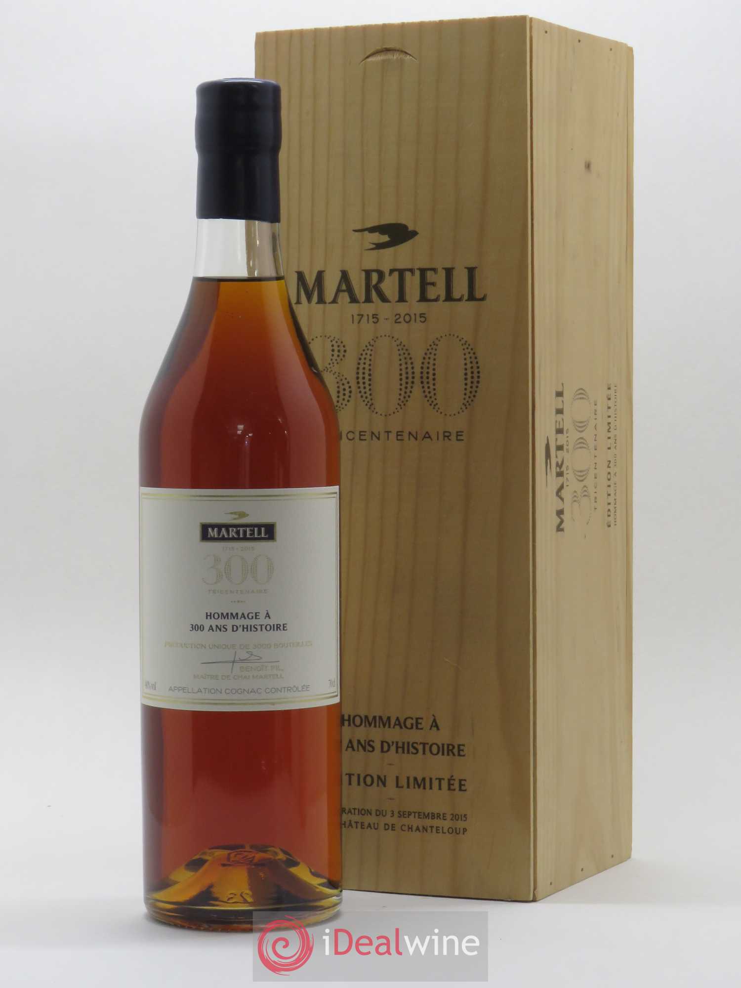 Cognac Tricentenaire Assemblage exclusif de 3 millésimes Martell - Lot de 1 bouteille - 0