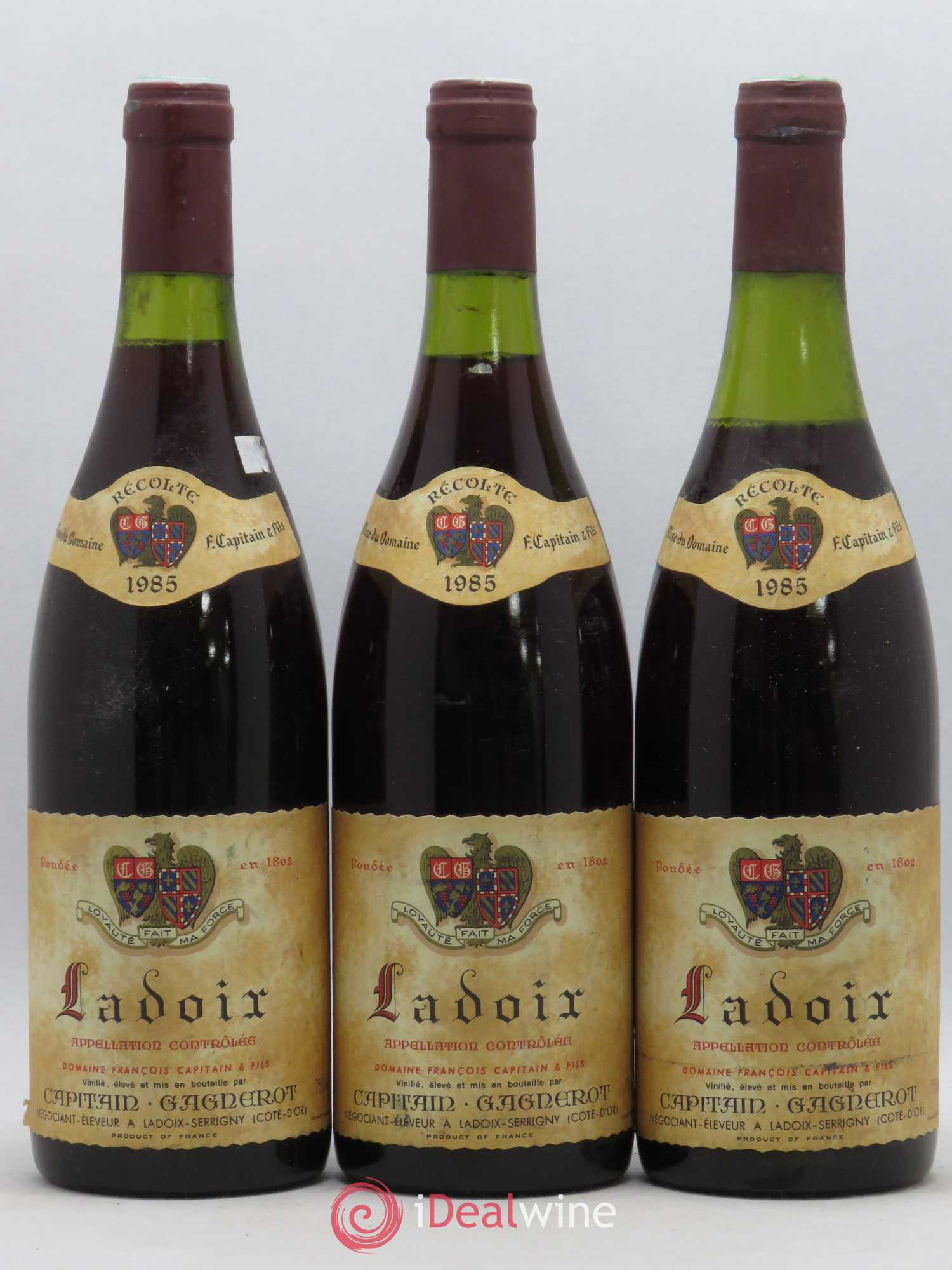Ladoix Domaine Capitain Gagnerot 1985 - Lot de 3 bouteilles - 0