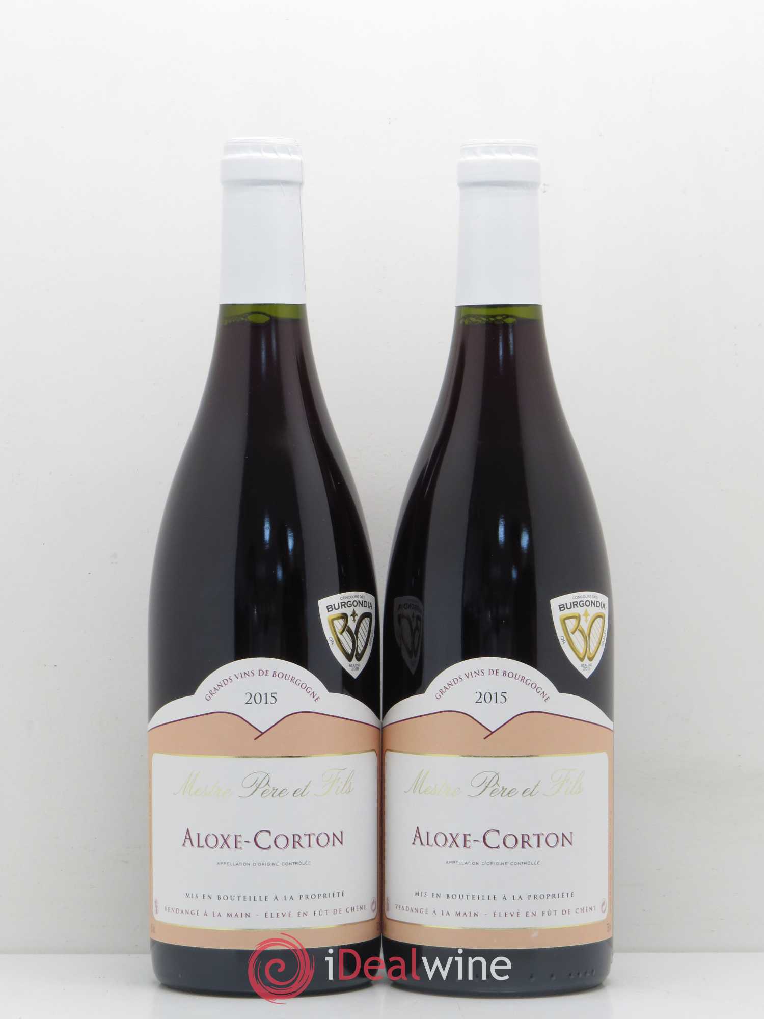 Aloxe-Corton Domaine Mestre Pere et Fils (sans prix de réserve) 2015 - Posten von 2 Flaschen - 0