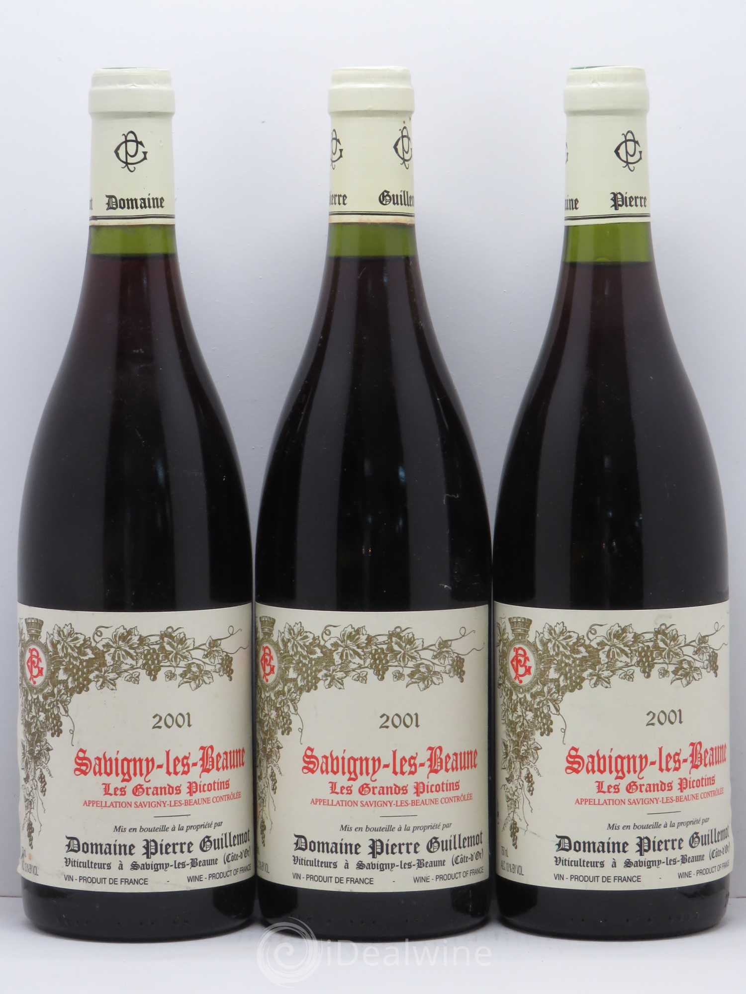 Savigny-lès-Beaune Les Grands Picotins Guillemot 2001 - Posten von 3 Flaschen - 0