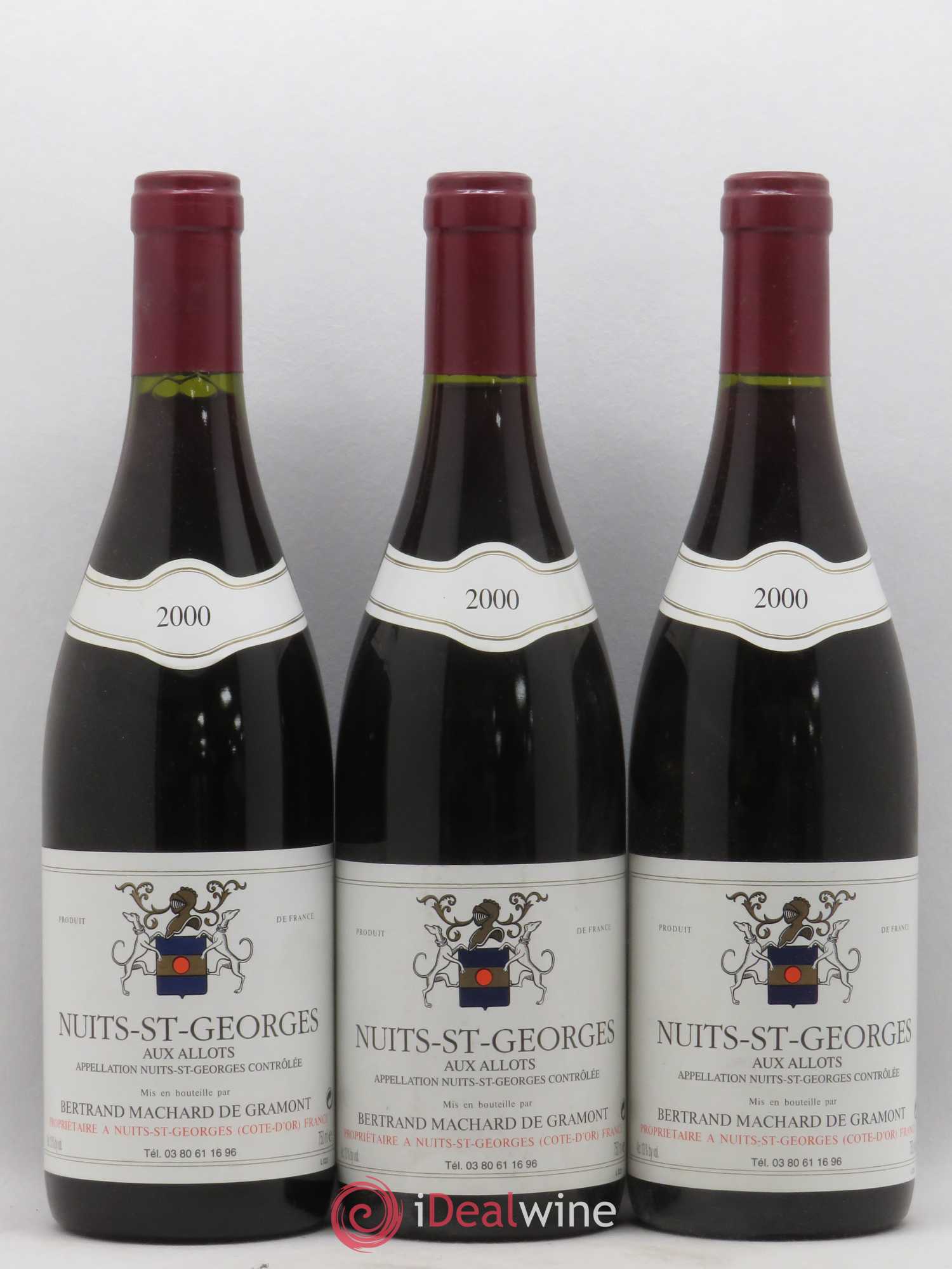 Nuits-Saint-Georges Aux Allots Bertrand Machard de Gramont 2000 - Posten von 3 Flaschen - 0