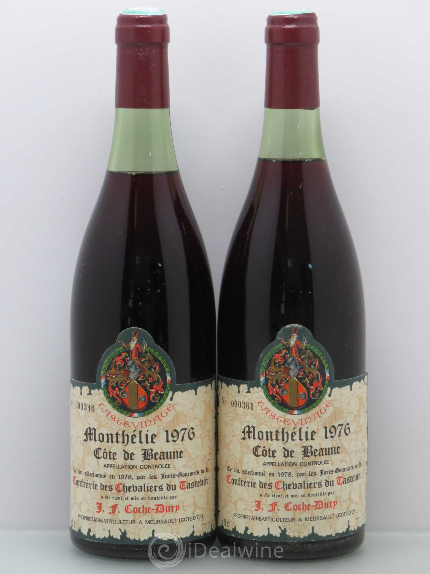 Monthélie Coche Dury (Domaine) Confrérie des Chevaliers du Tastevin 1976 - Lotto di 2 bottiglie - 0