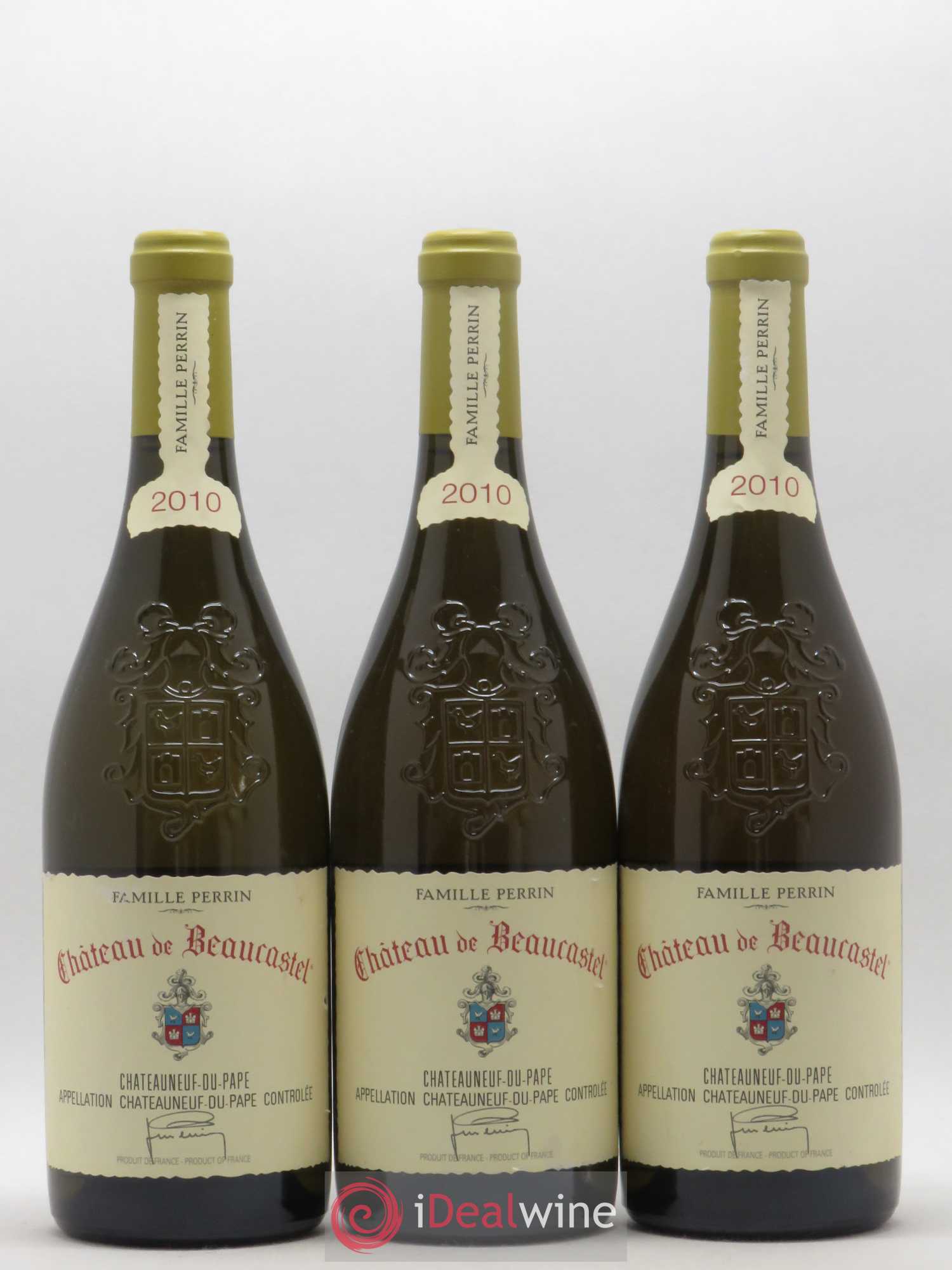 Châteauneuf-du-Pape Château de Beaucastel Famille Perrin 2010 - Lot de 3 bouteilles - 0