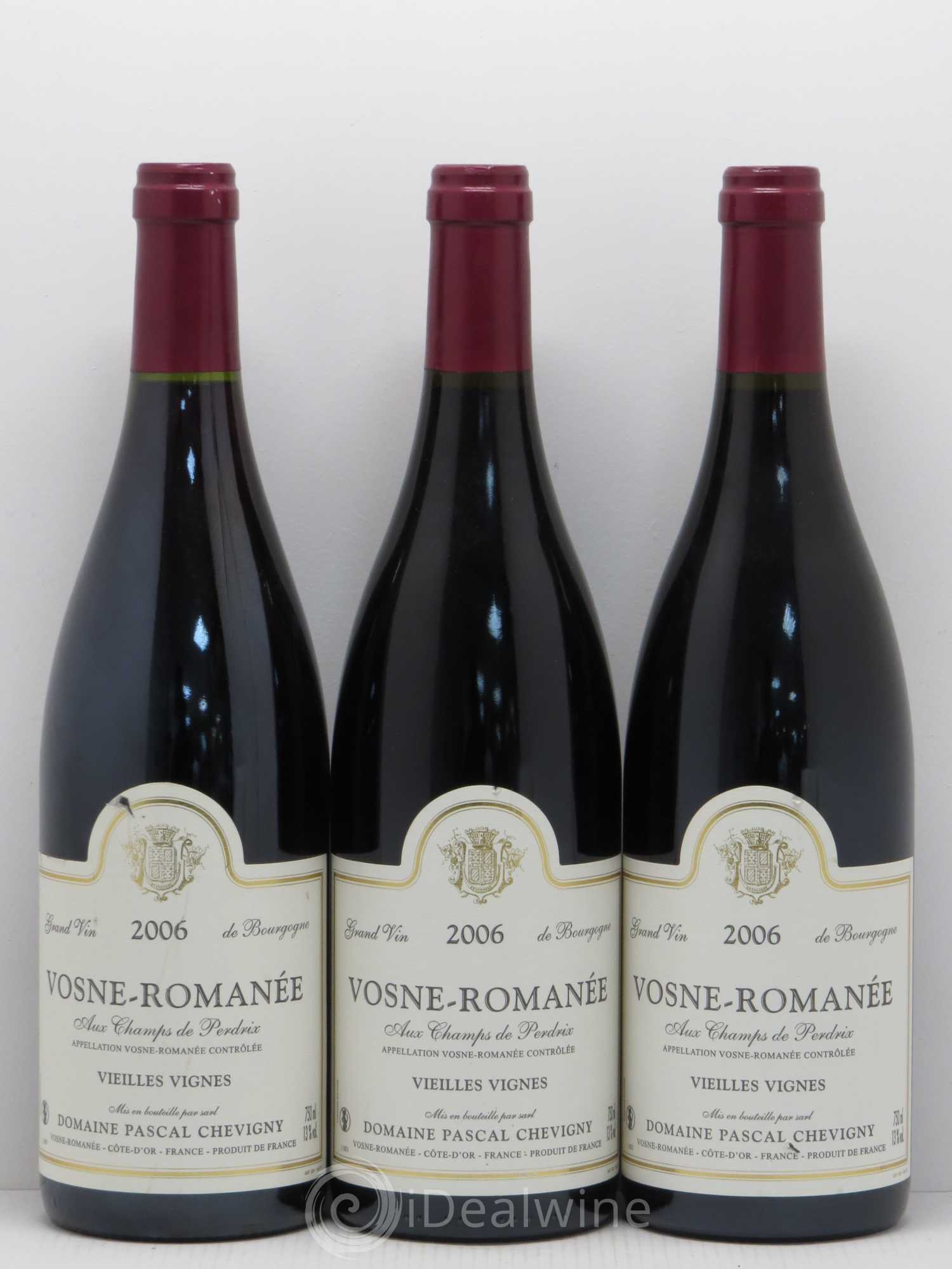 Vosne-Romanée Aux Champs de Perdrix Vieilles vignes Pascal Chevigny 2006 - Posten von 3 Flaschen - 0