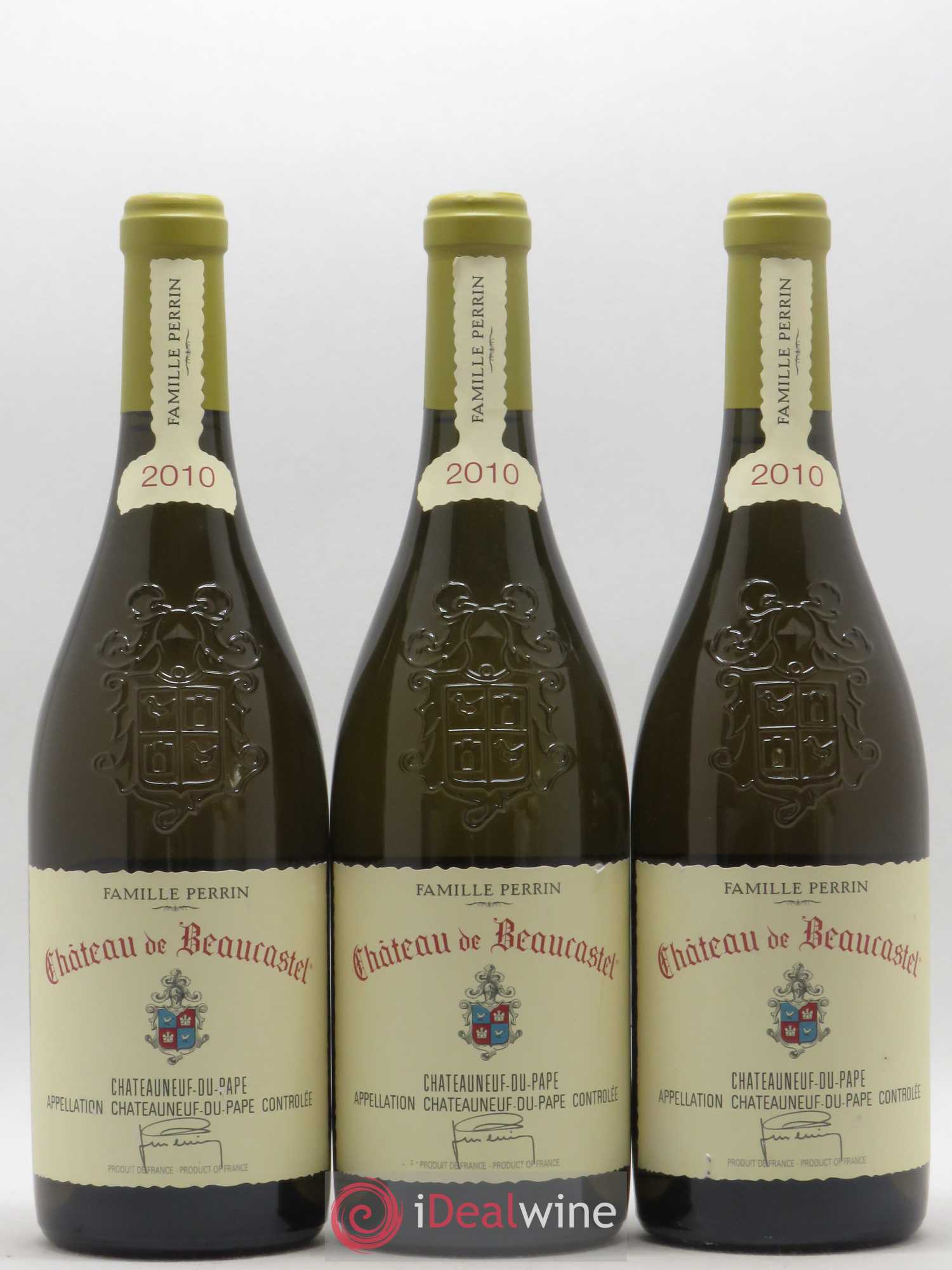 Châteauneuf-du-Pape Château de Beaucastel Famille Perrin 2010 - Lot de 3 bouteilles - 0