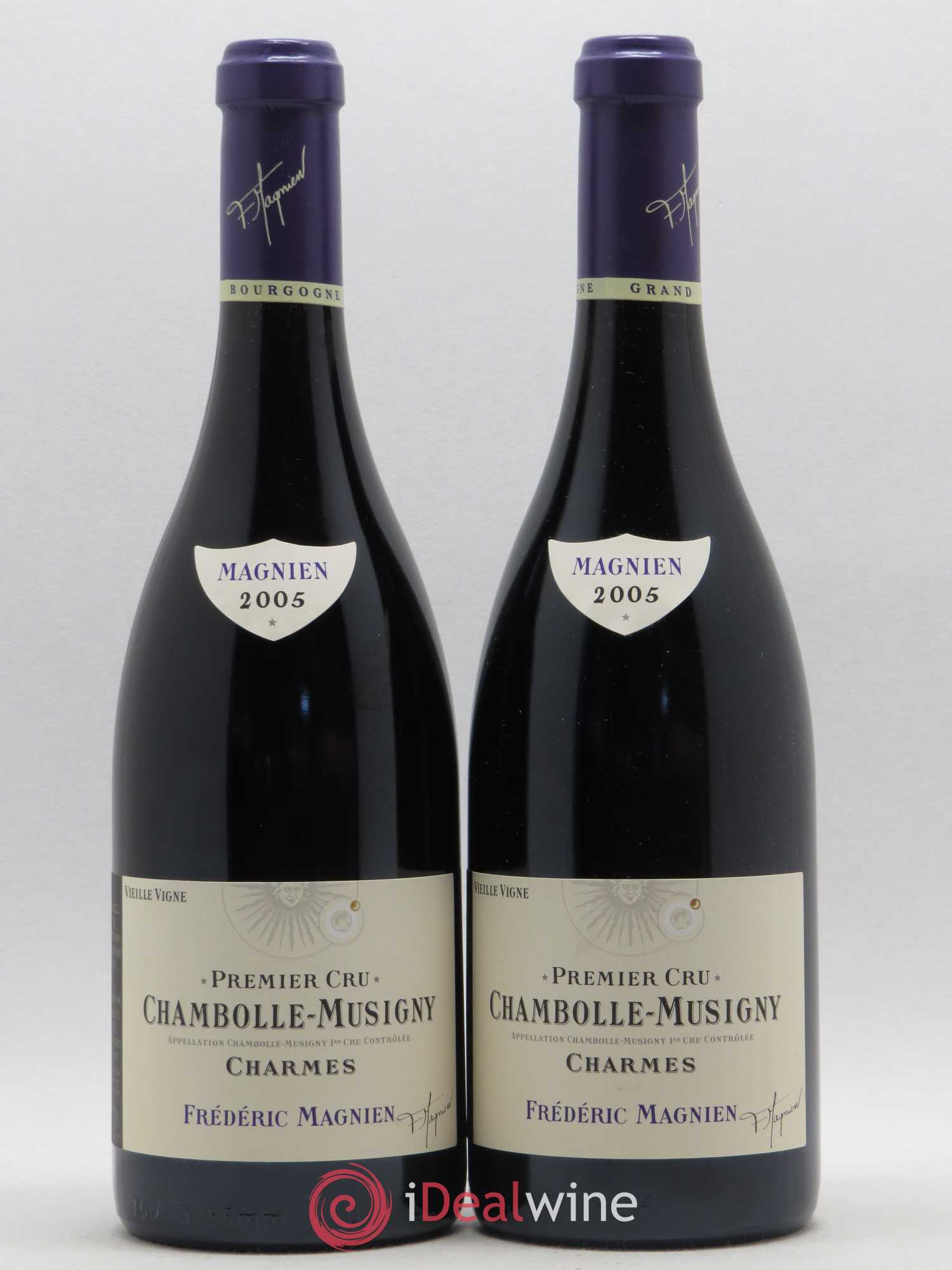 Chambolle-Musigny 1er Cru Les Charmes Vieilles vignes Frédéric Magnien 2005 - Lot de 2 bouteilles - 0