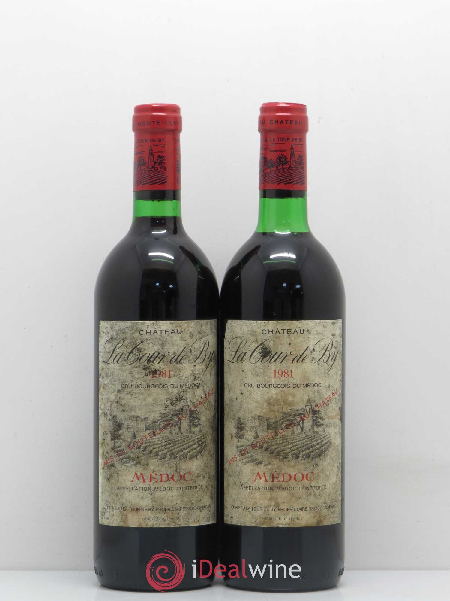 Château La Tour de By Cru Bourgeois (sans prix de réserve) 1981 - Lot de 2 bouteilles - 0