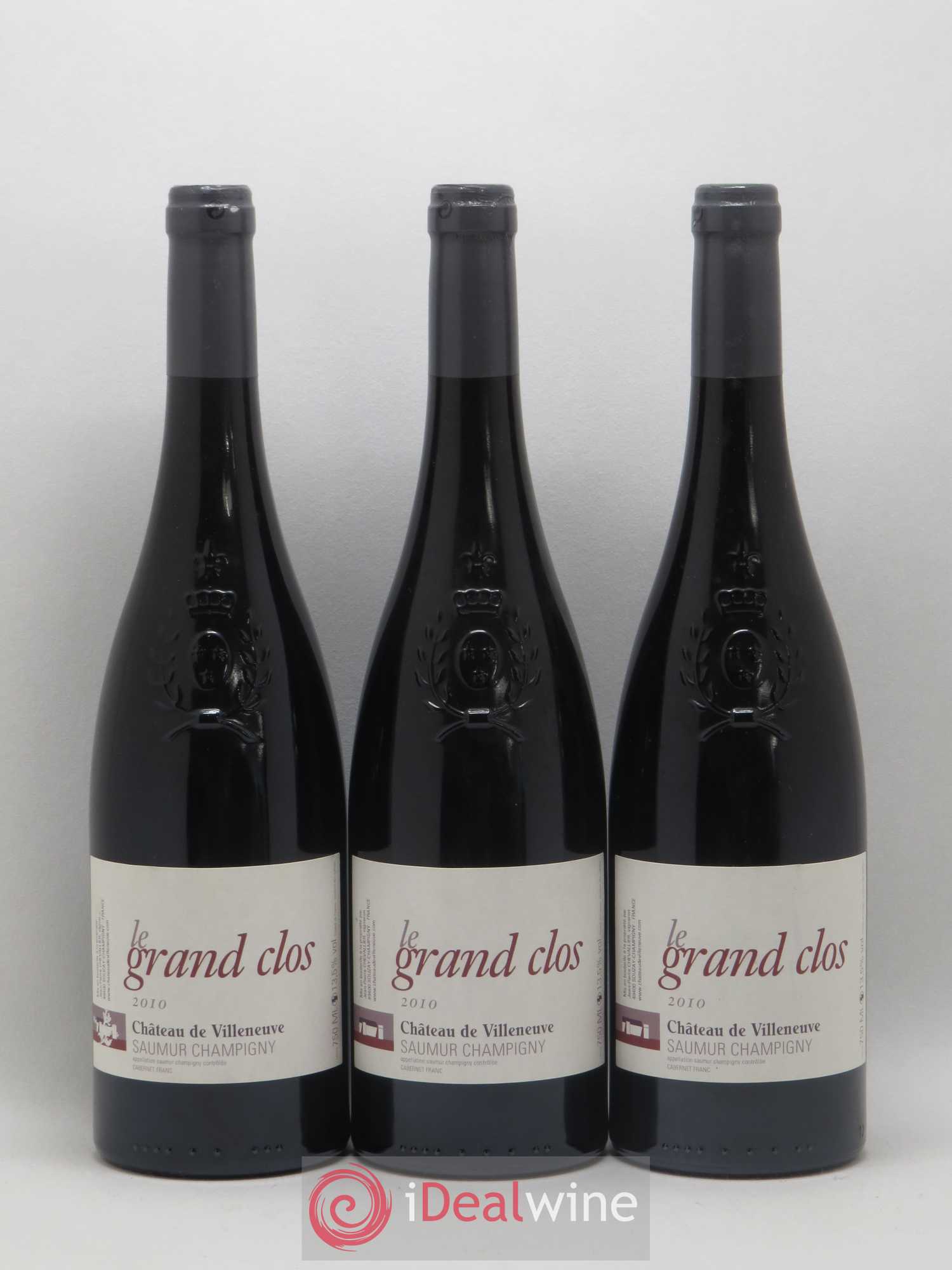 Saumur-Champigny Le Grand Clos Château de Villeneuve 2010 - Lot de 3 bouteilles - 0