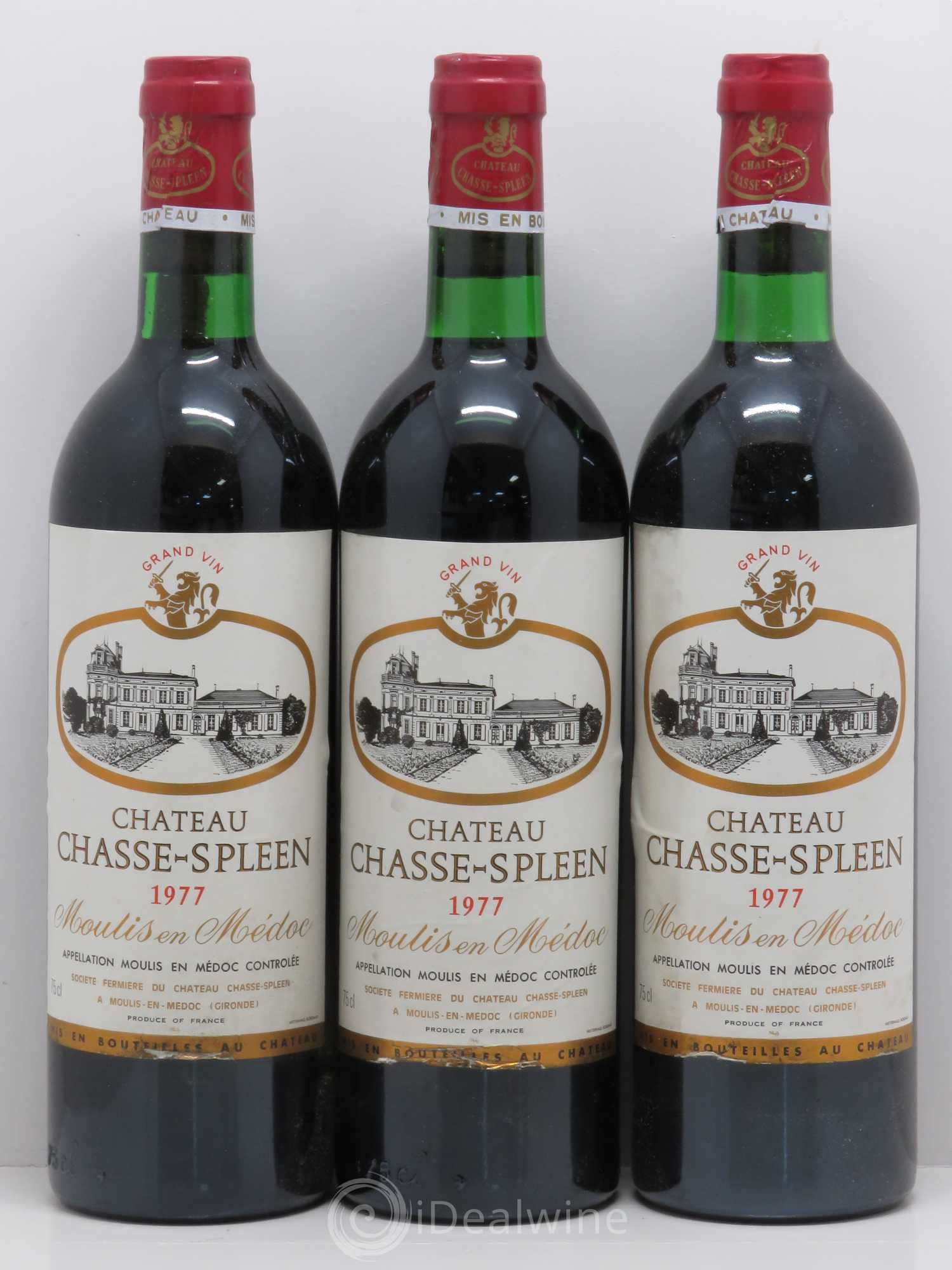 Château Chasse Spleen 1977 - Lot de 3 bouteilles - 0