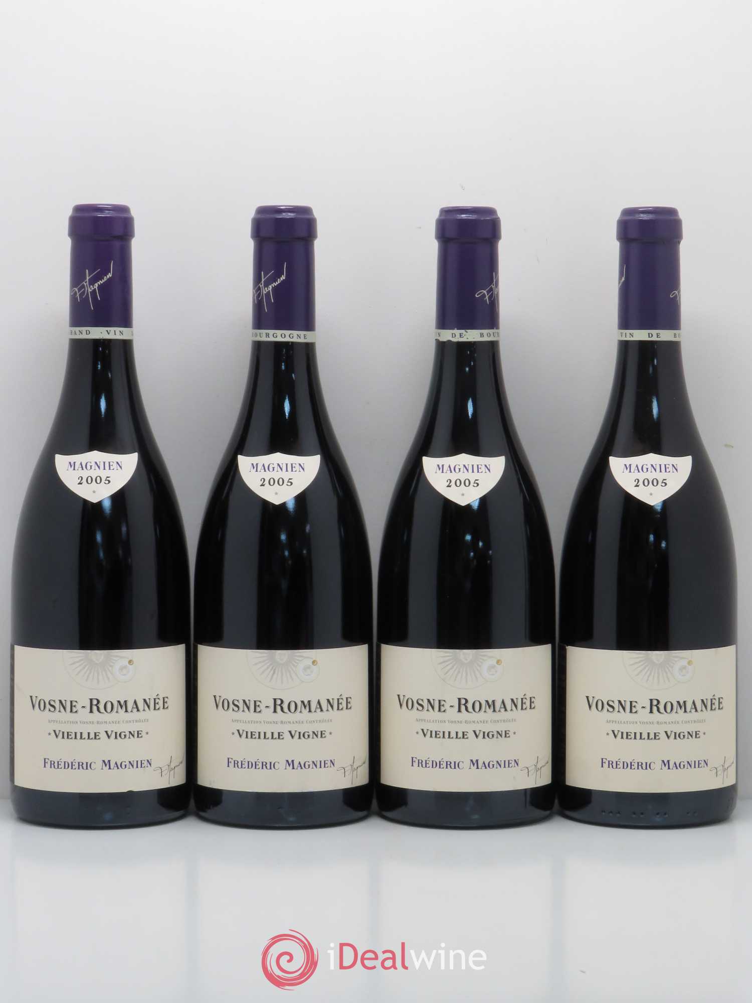 Vosne-Romanée Vieilles Vignes Domaine F. Magnien 2005 - Posten von 4 Flaschen - 0