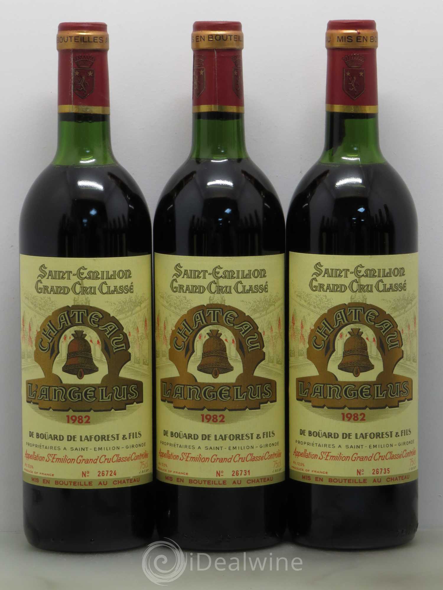 Château Angélus 1er Grand Cru Classé A 1982 - Lot de 12 bouteilles - 1