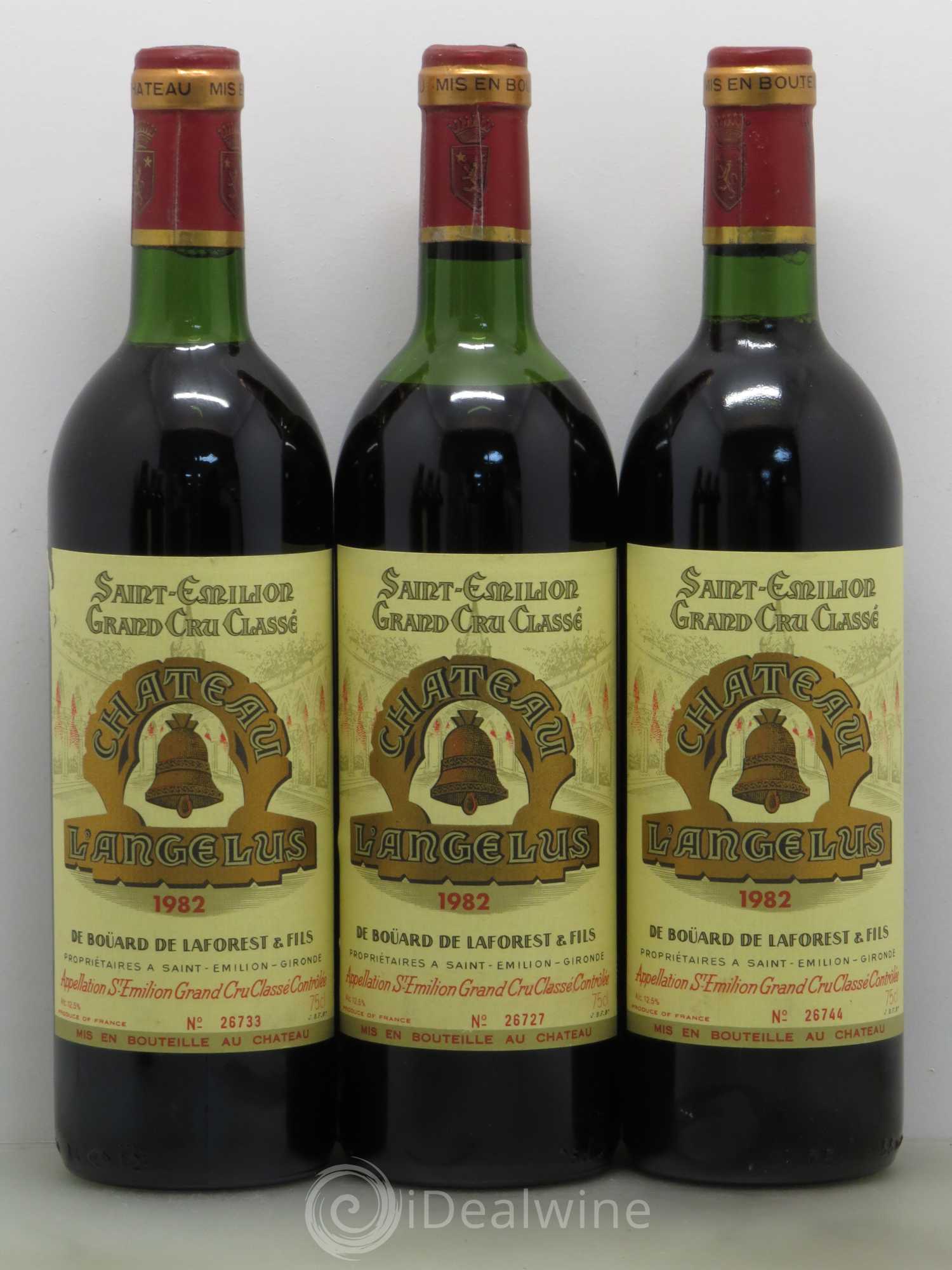 Château Angélus 1er Grand Cru Classé A 1982 - Lot de 12 bouteilles - 3