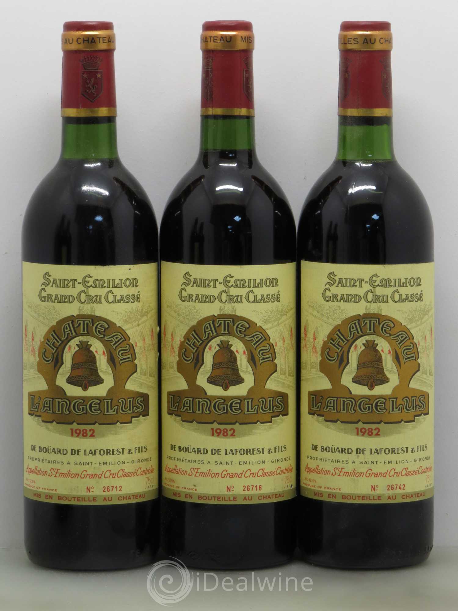 Château Angélus 1er Grand Cru Classé A 1982 - Lot de 11 bouteilles - 3